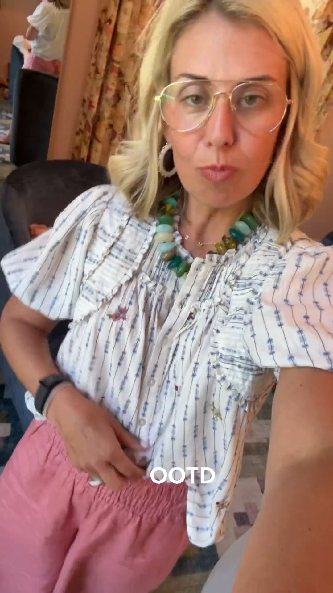 OOTD…. And what I was going to wear last night too! Ha 

Xs top
Xs pants
27 shorts
8 shoes

#LTKdayinmylife #LTKootd #LTKOver40