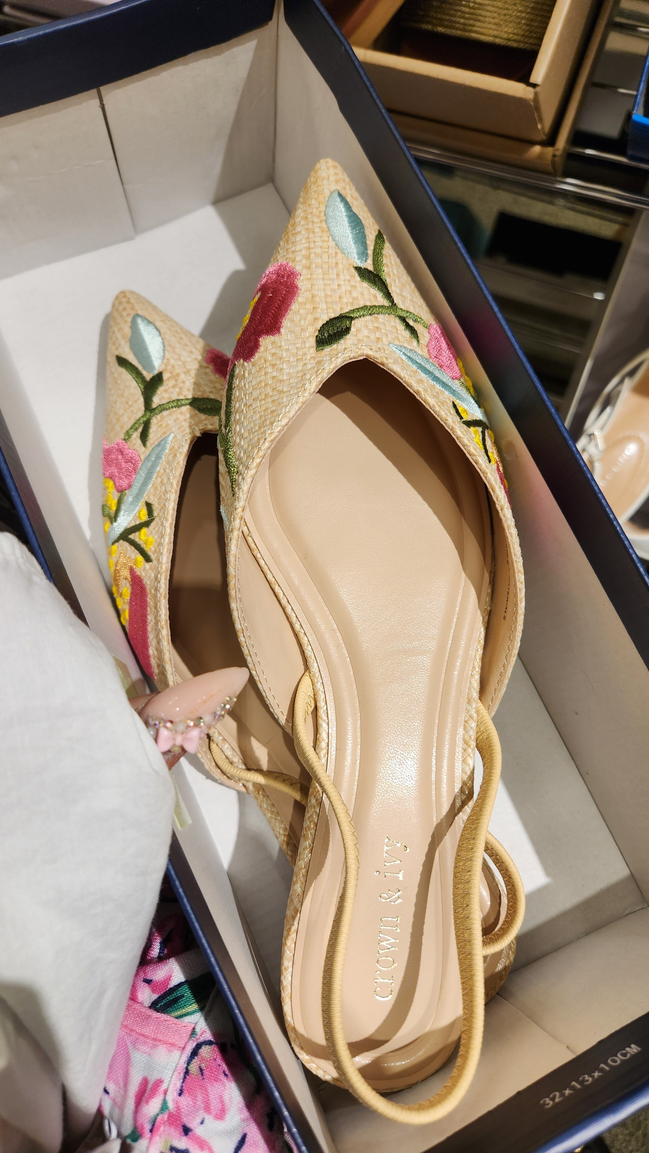 Crown and Ivy spring slingbacks from belk on sale for 21.00

#LTKootd #LTKSaleAlert #LTKWorkwear