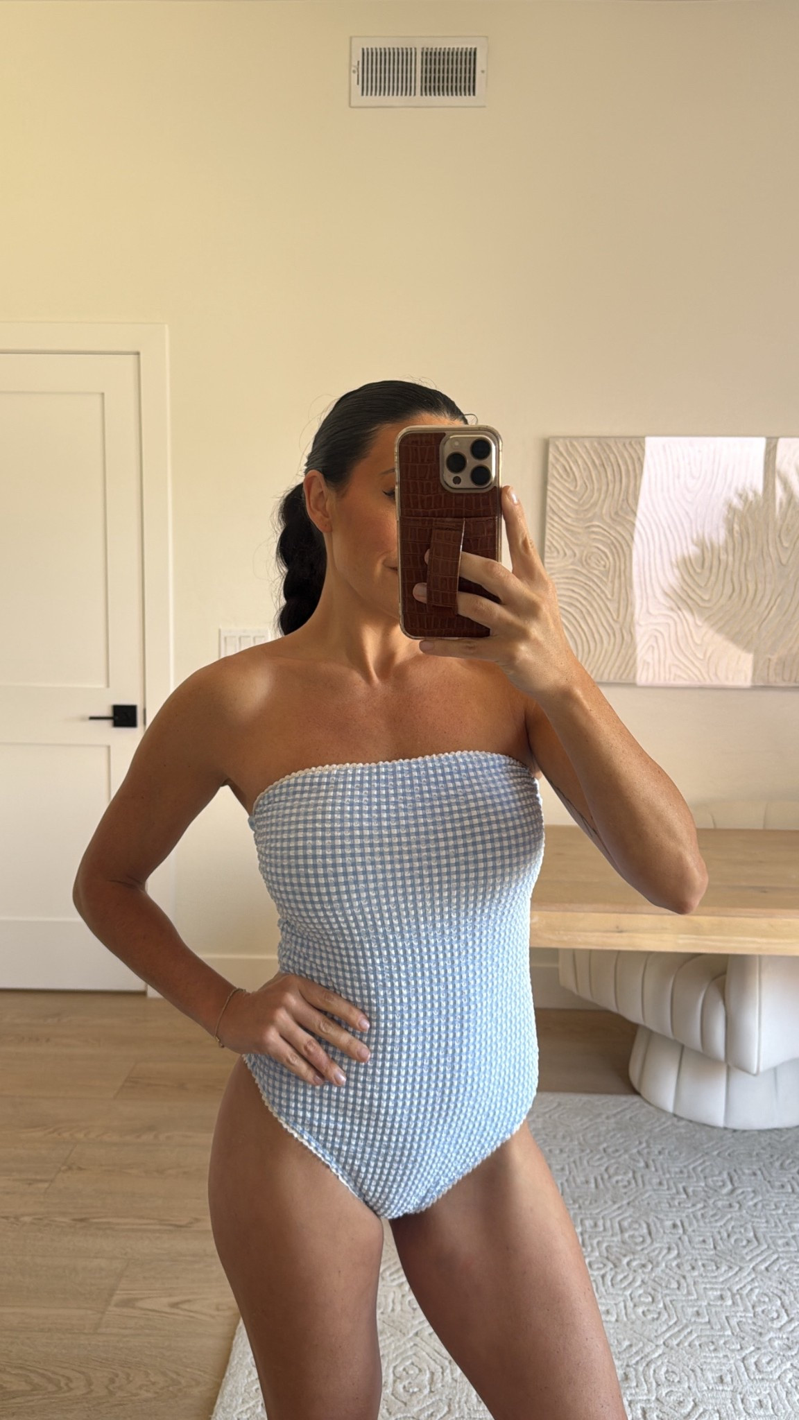 Abercrombie one piece swim 
Size small

Swim
Gingham print 


#LTKFestival #LTKootd #LTKSeasonal