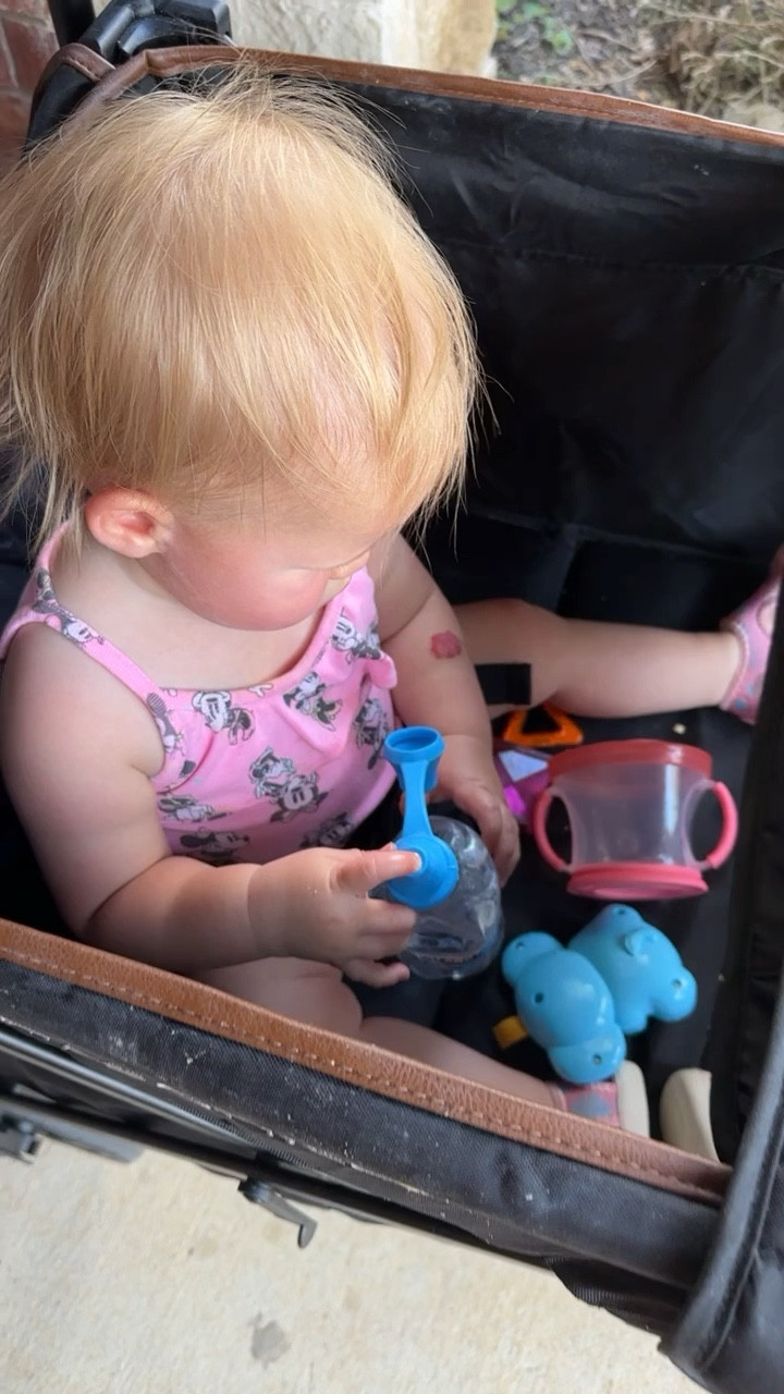 I’m obsessed with these bottle
tops that make on-the-go water bottles easy for babies and toddlers to drink!



#LTKfamily #LTKFind #LTKbaby