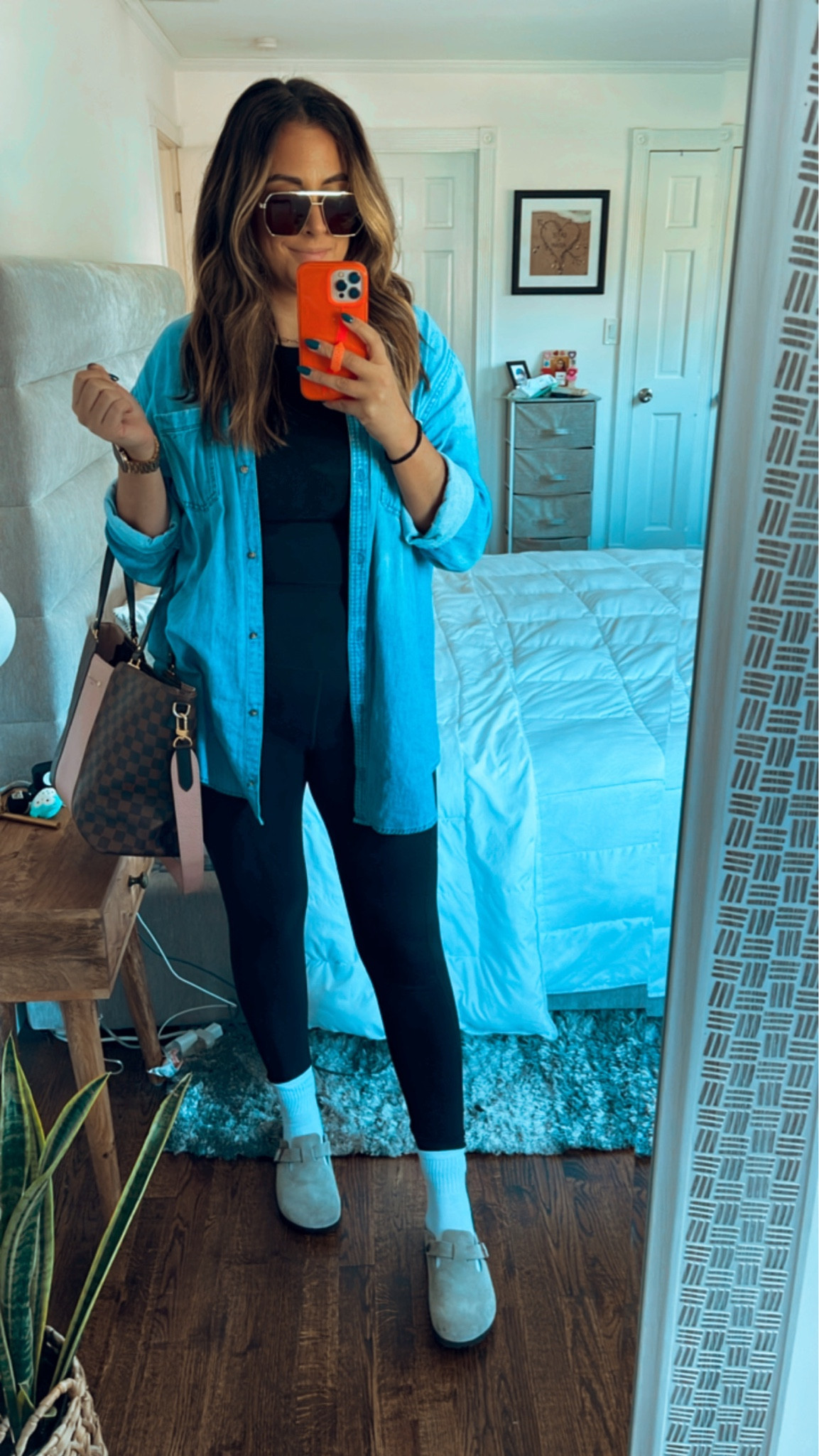 Finally caved and got the Birkenstock Bostons. Zero regrets 🧡

#LTKmidsize #LTKover40 #LTKSeasonal