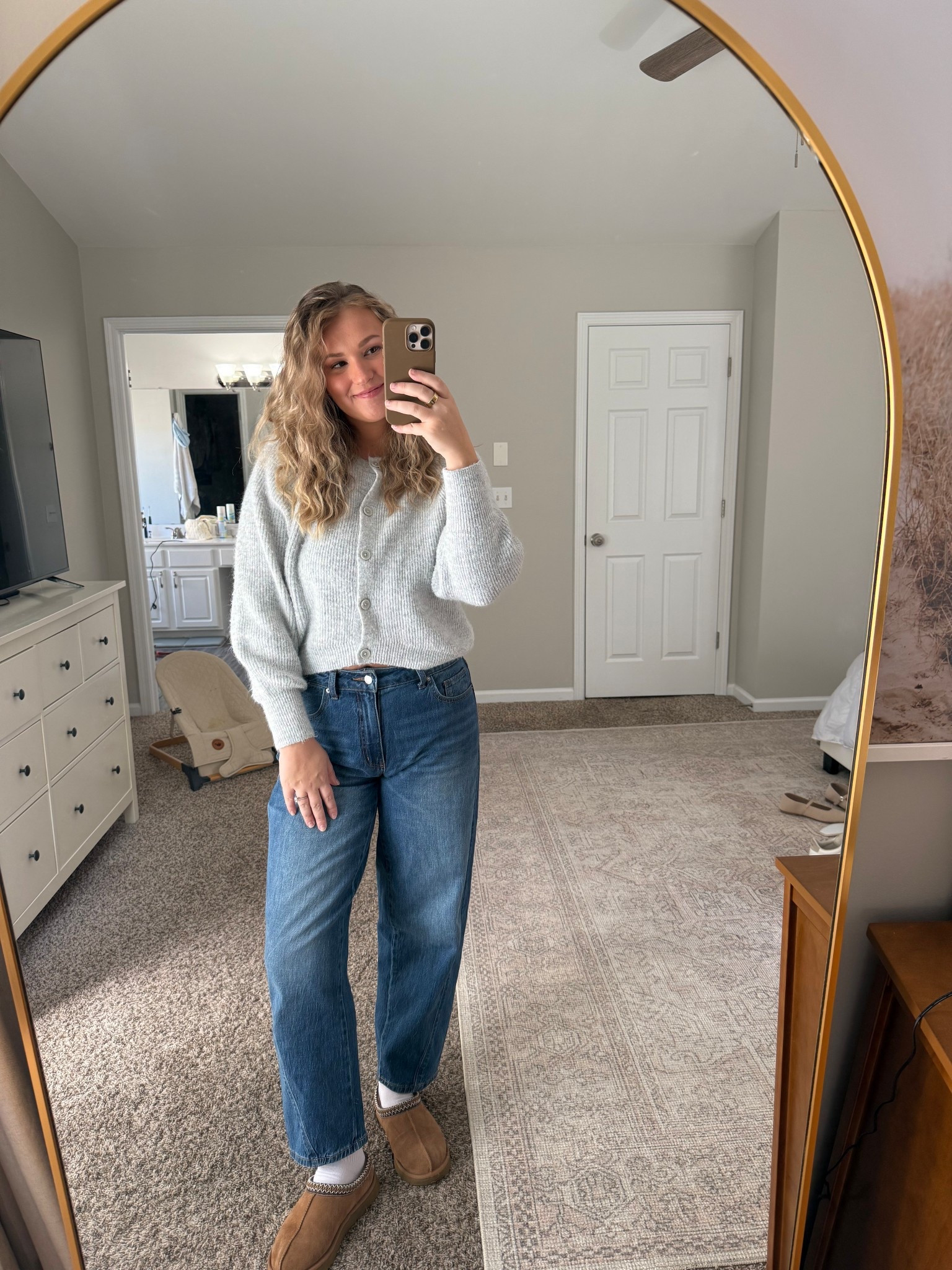@walmart barrel jeans are we kidding!!! I’m obsessed with this brands denim. They are so stretchy and comfy!!!! And they’re so cheap 🥲 I would size down from your regular size for the best fit! 

#LTKMidsize #LTKSeasonal #LTKStyleTip