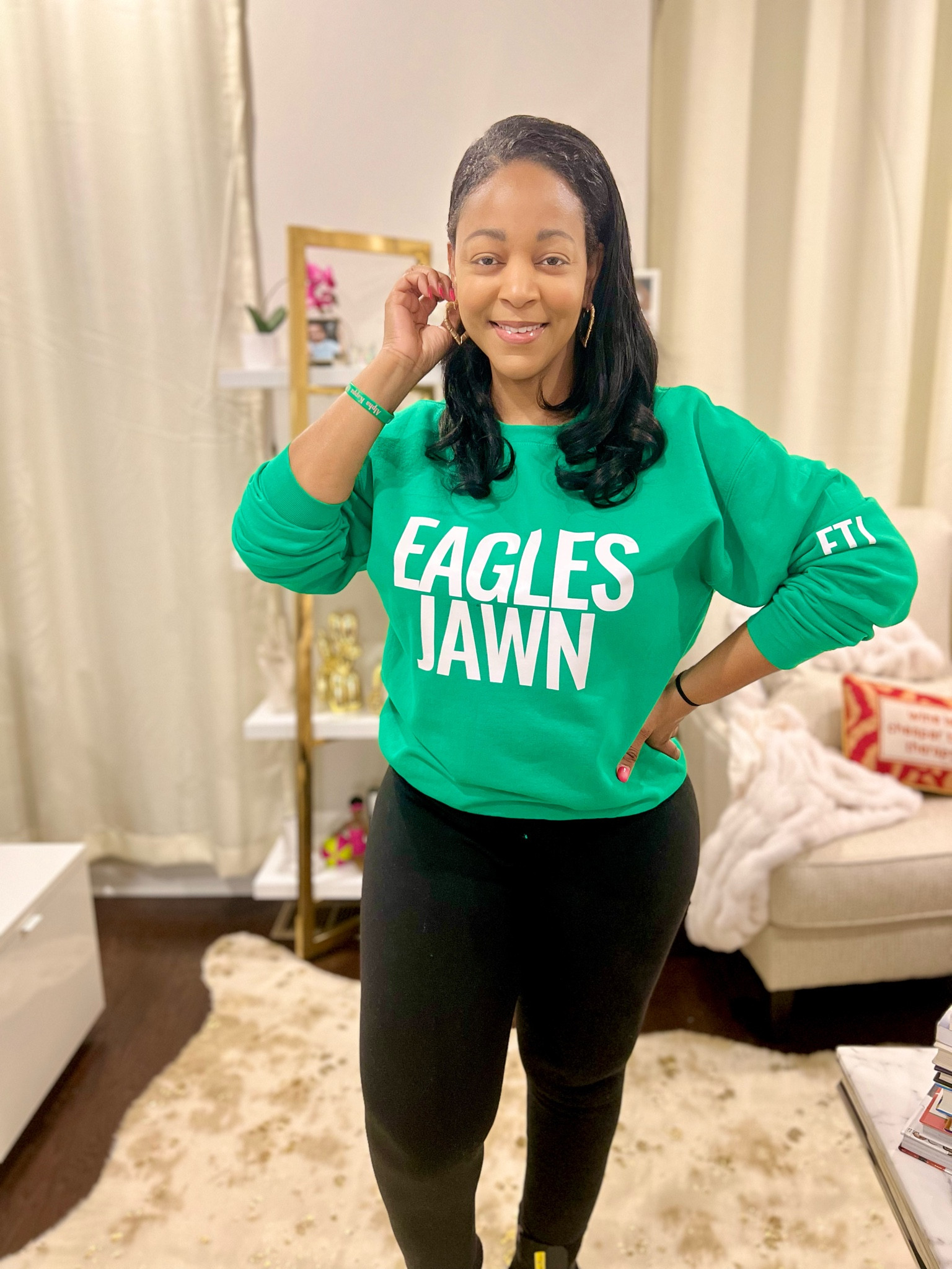 Headed to a #SuperBowl party reppin my hometown & home team! 💚🦅💚🦅 Who’s your pick? #whatshaute #phillyjawn 
.
.
.
.
#eagles #gobirds #gobirds🦅 #flyeaglesfly #kendricklamar #philadelphiaeagles #superbowlsunday

#LTKParties #LTKStyleTip #LTKWatchNow