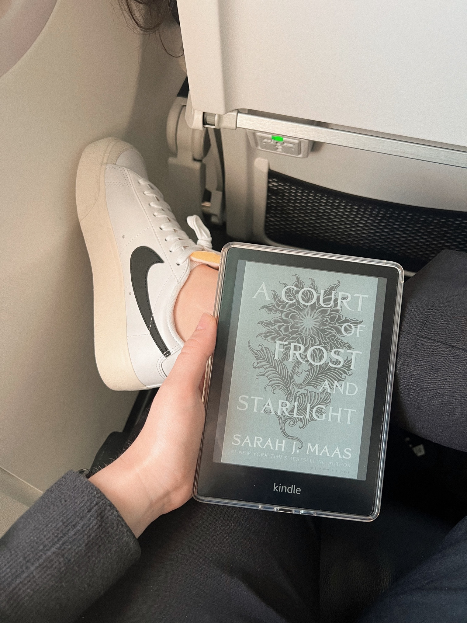 ACOFAS on the plane 

#LTKtravel #LTKfit #LTKFind