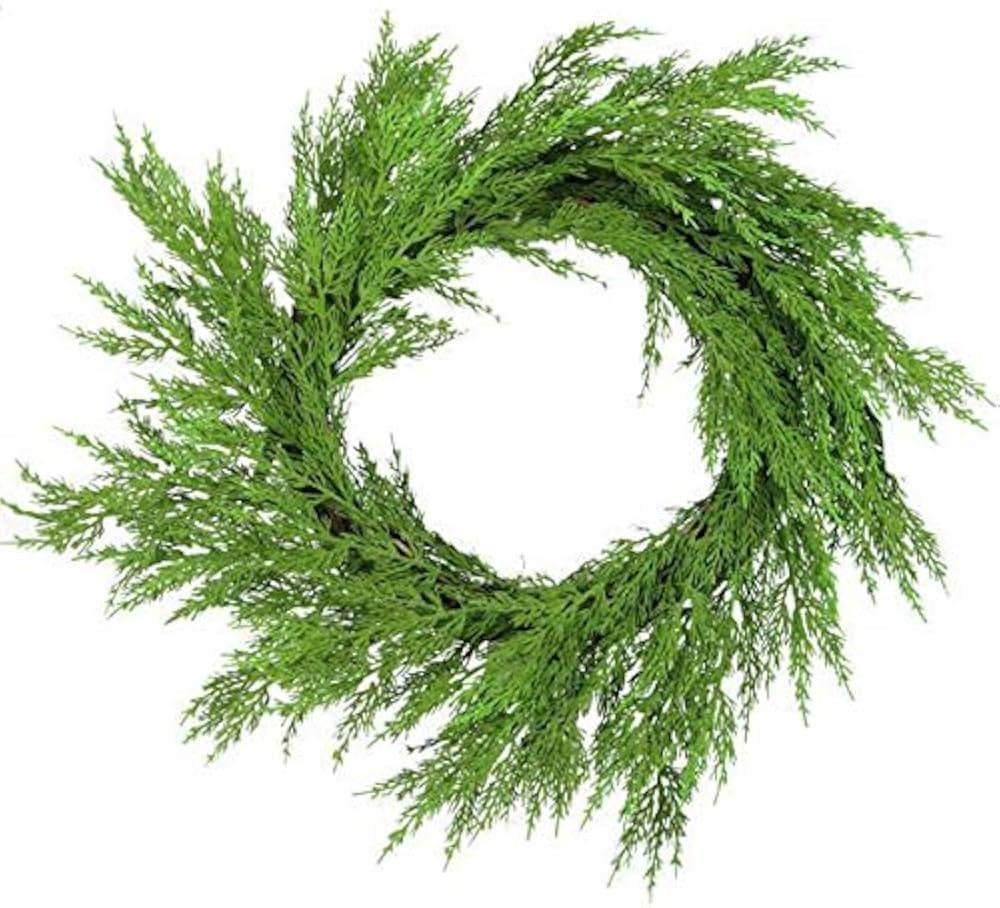 Vita Domi 22" Cedar Year Round Decorative Wreath | Amazon (US)