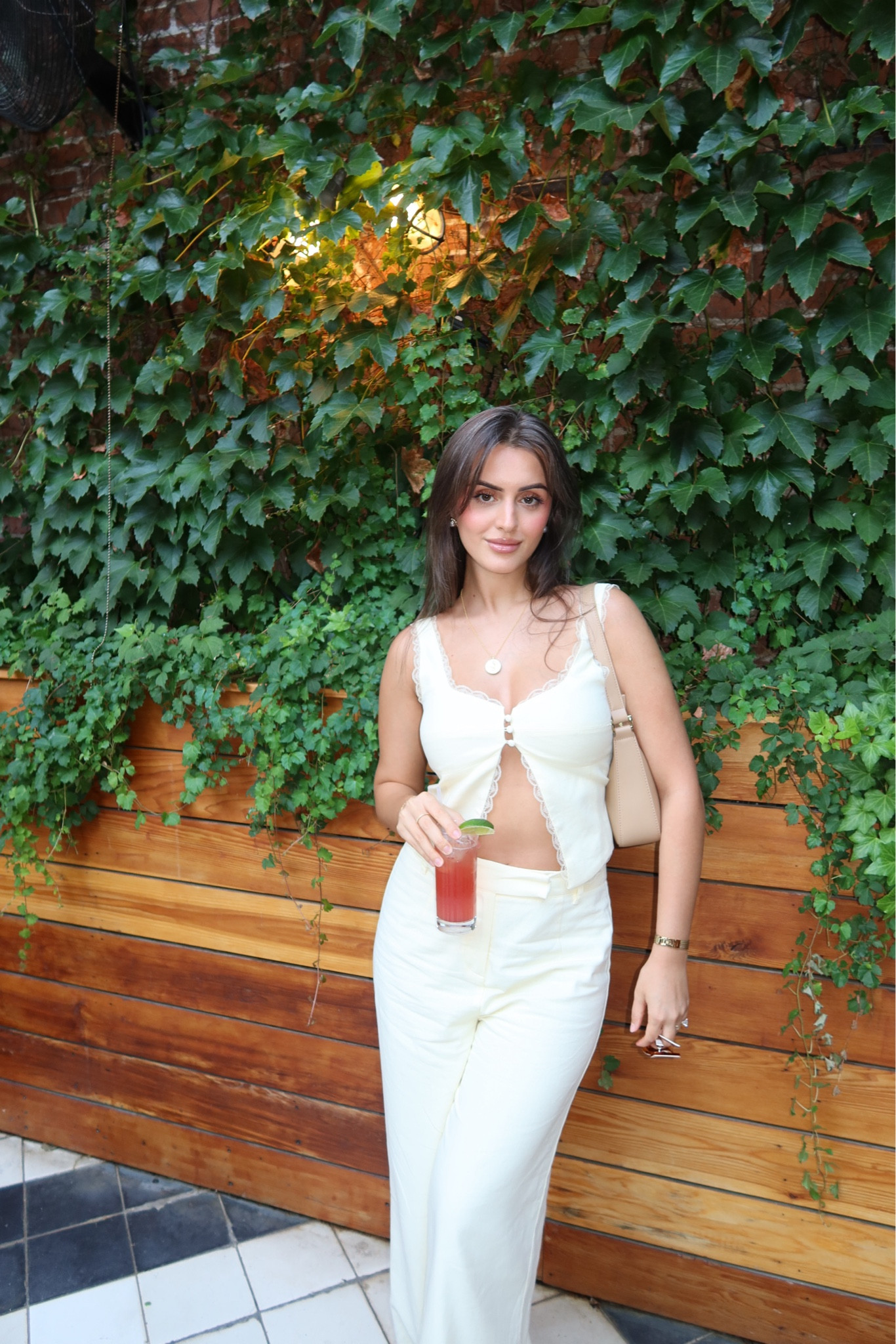 A yellow linen pants set 💛