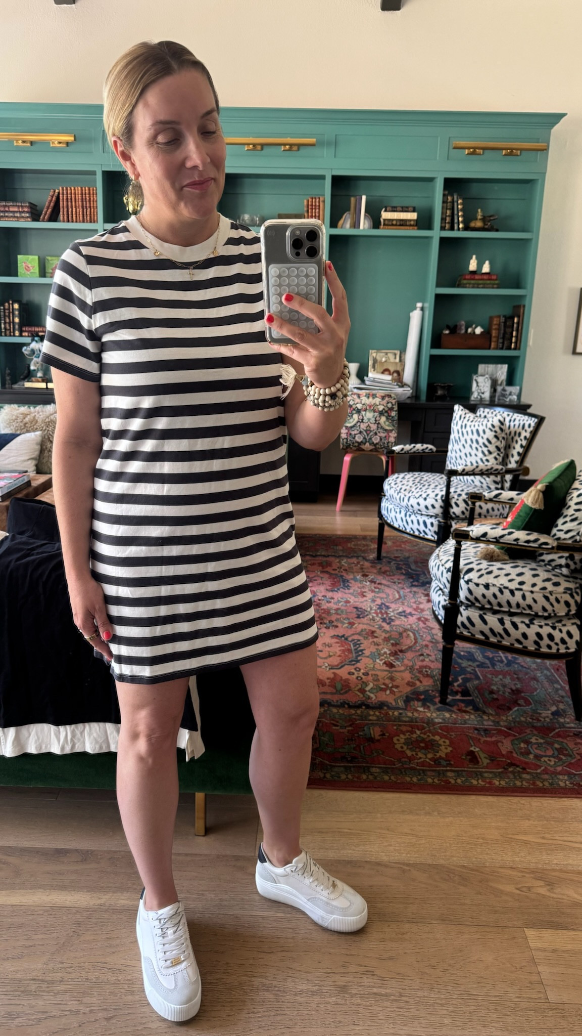 T-shirt dress from Old Navy 🙌🏼

The perfect summer uniform. Who doesn’t love a “one and done?” Allison sized down one size. She’s wearing a Small.

Also loving these new sneakers from the Favorite Daughter x Dr. Scholls collab. 
Runs tts. 

#LTKSeasonal #LTKSummerEdit #LTKOver40