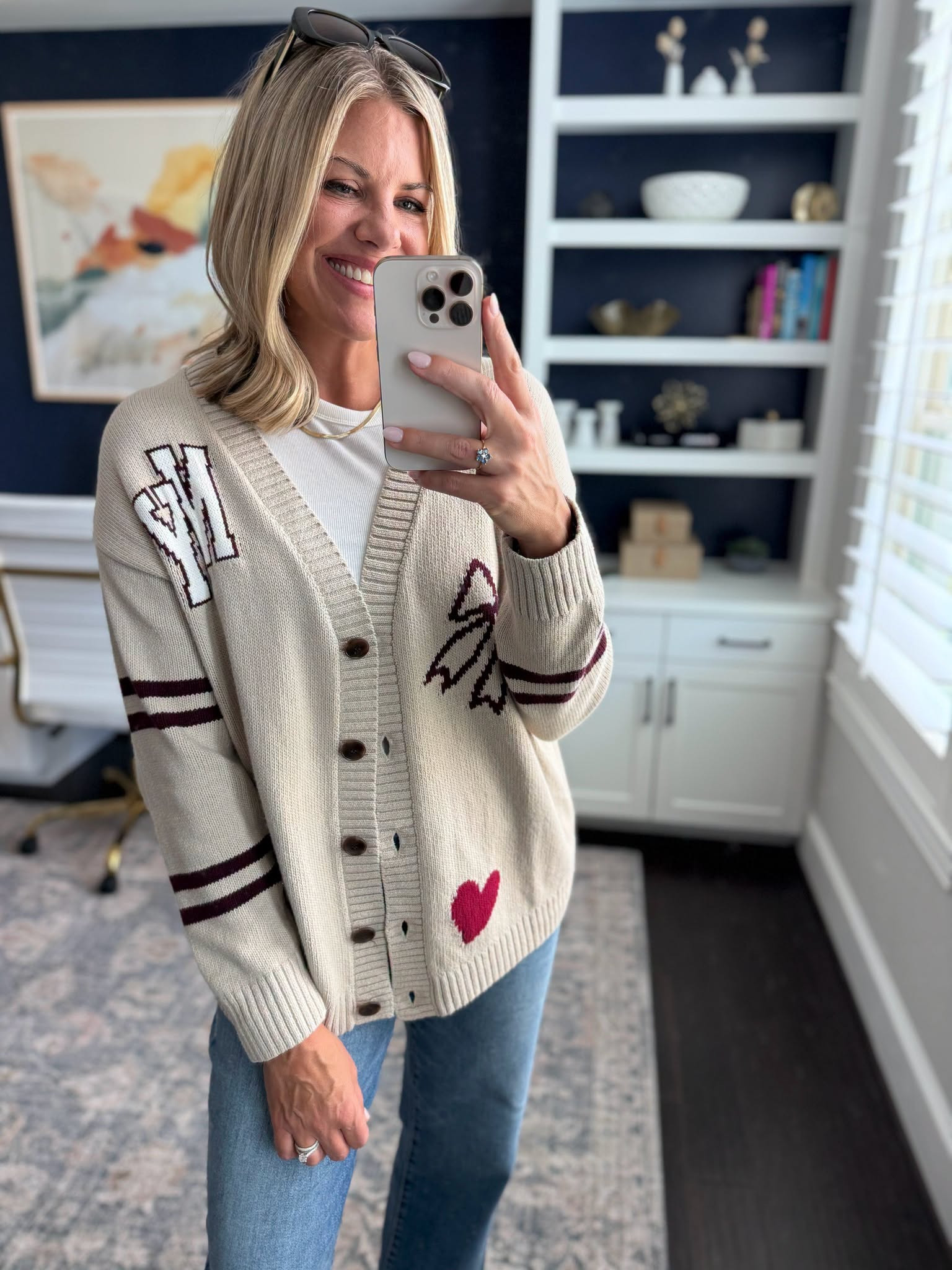❤️The CUTEST cardigan for fall! Size down; in the medium. 

 #LTKootd