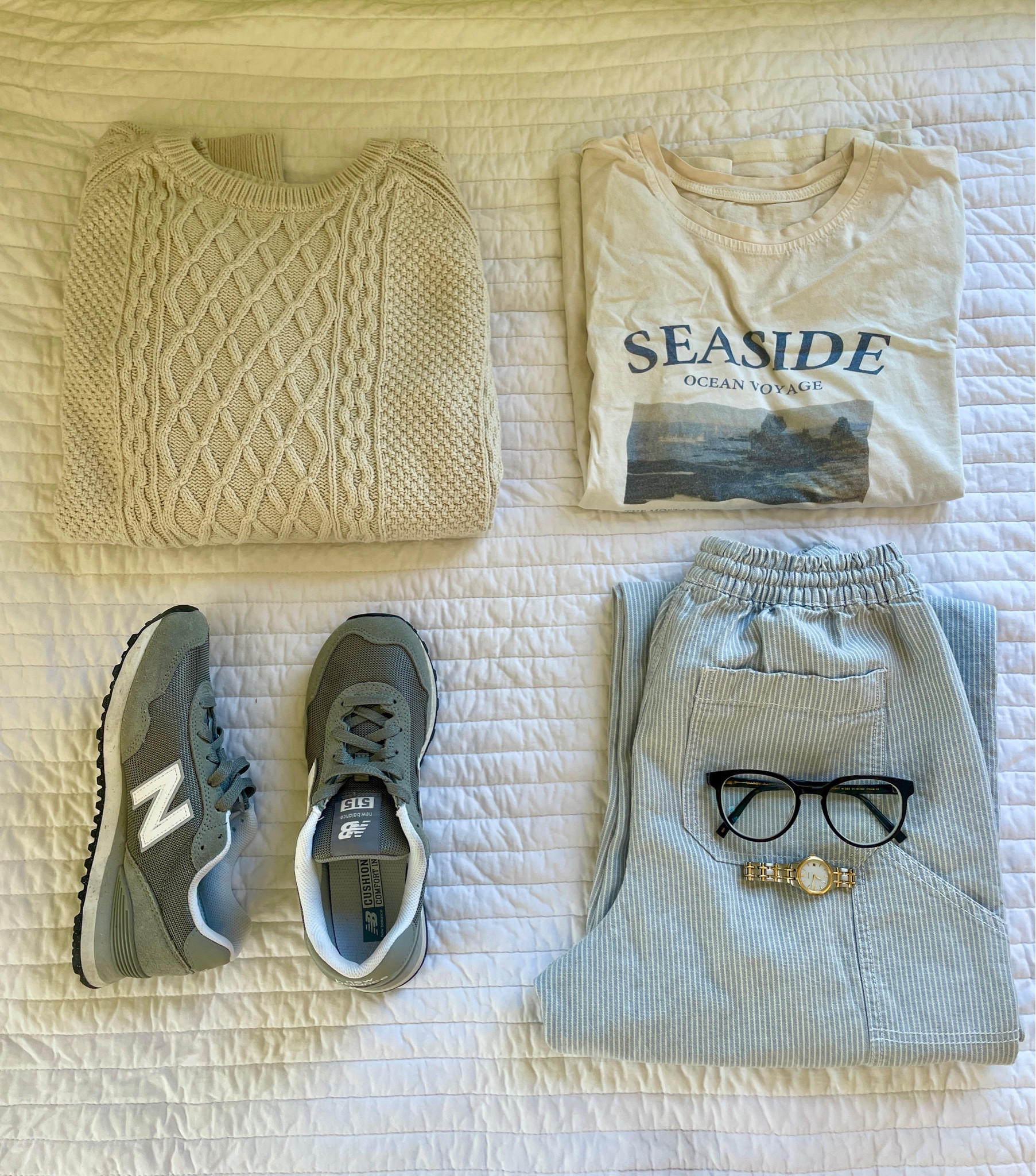 Comfy fit of the day! ☕️💙🎧

Pants are no longer available but linked something similar 

#LTKGiftGuide #LTKSaleAlert #LTKFindsUnder100