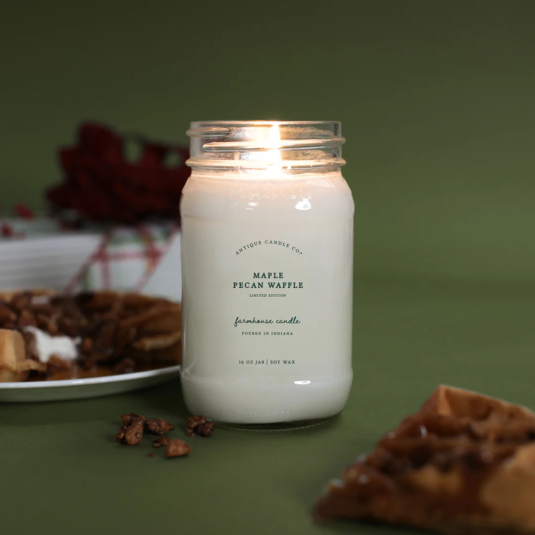 Maple Pecan Waffle 16 oz candle - Antique Candle Co.®️ | Antique Candle Co.