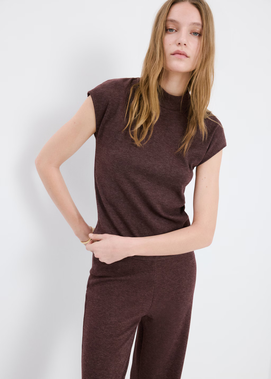 High collar T-shirt | MANGO (UK)