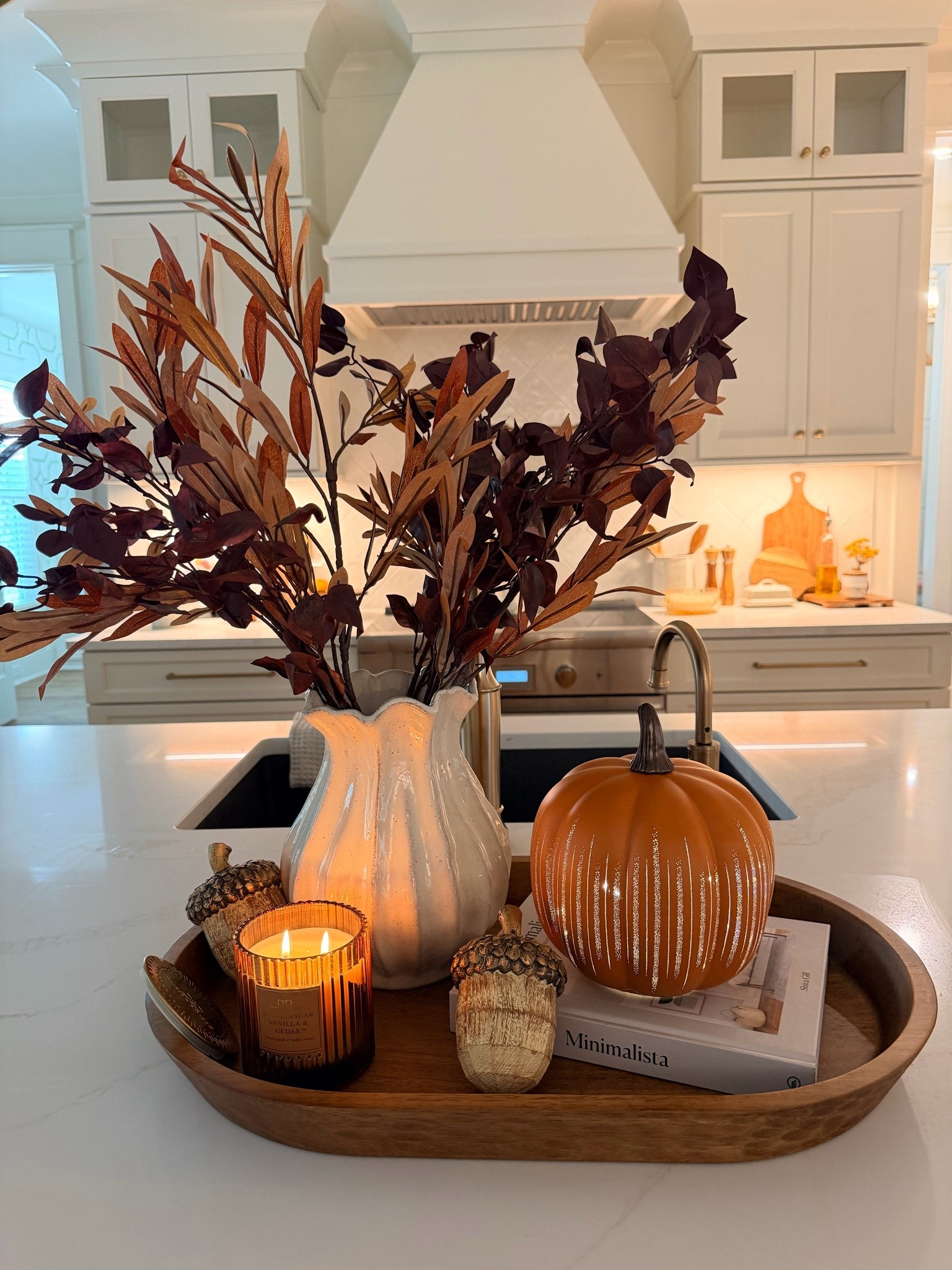 Such a warm fall centerpiece I love the colors. Follow for more finds!!

#LTKSeasonal #LTKHome #LTKSaleAlert