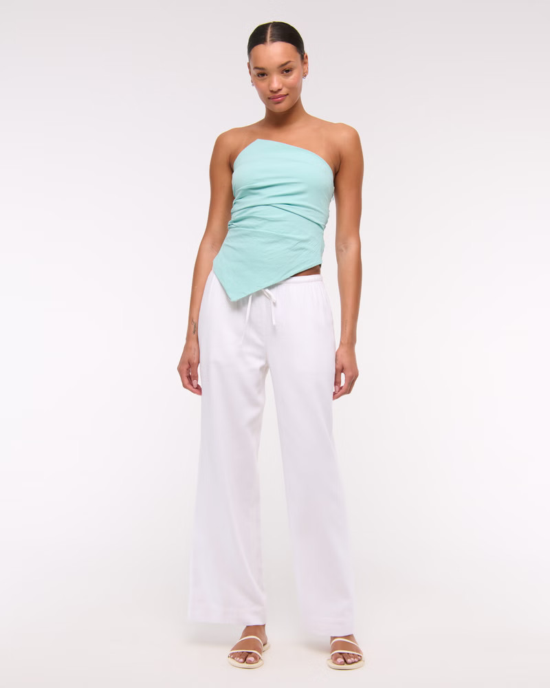 Women's Asymmetrical Strapless Top | Women's Tops | Abercrombie.com | Abercrombie & Fitch (UK)
