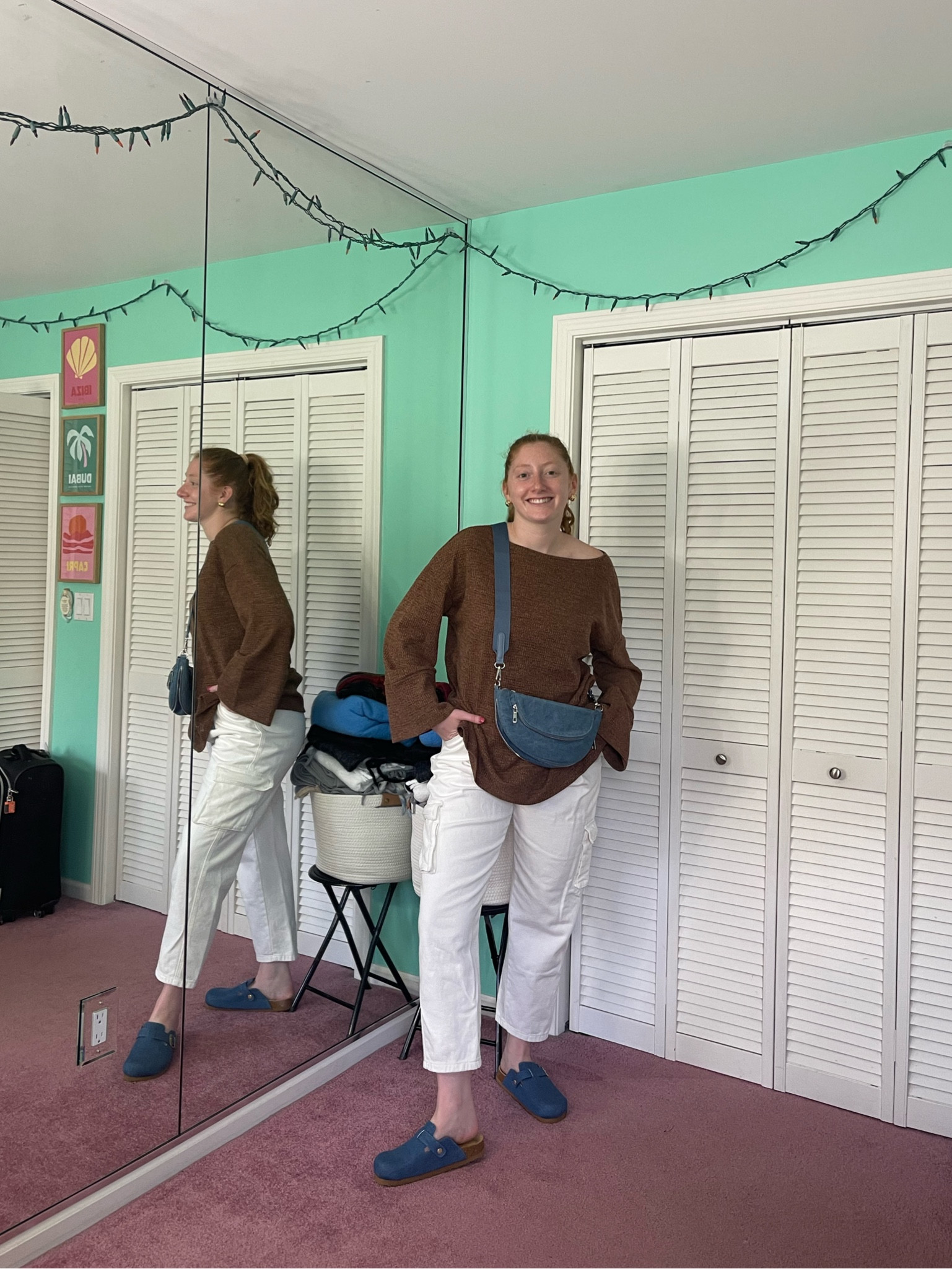 styling Cushionaire outfit idea 

#LTKSeasonal #LTKShoeCrush #LTKGiftGuide