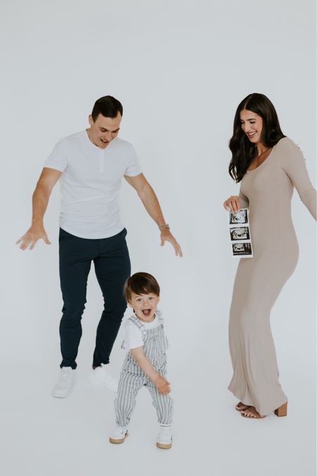 Linking our outfits from our announcement pictures!

Maternity clothes - bump friendly - toddler boy clothes - menswear - spring clothes - bump friendly dresses 

#LTKfamily #LTKstyletip #LTKSeasonal