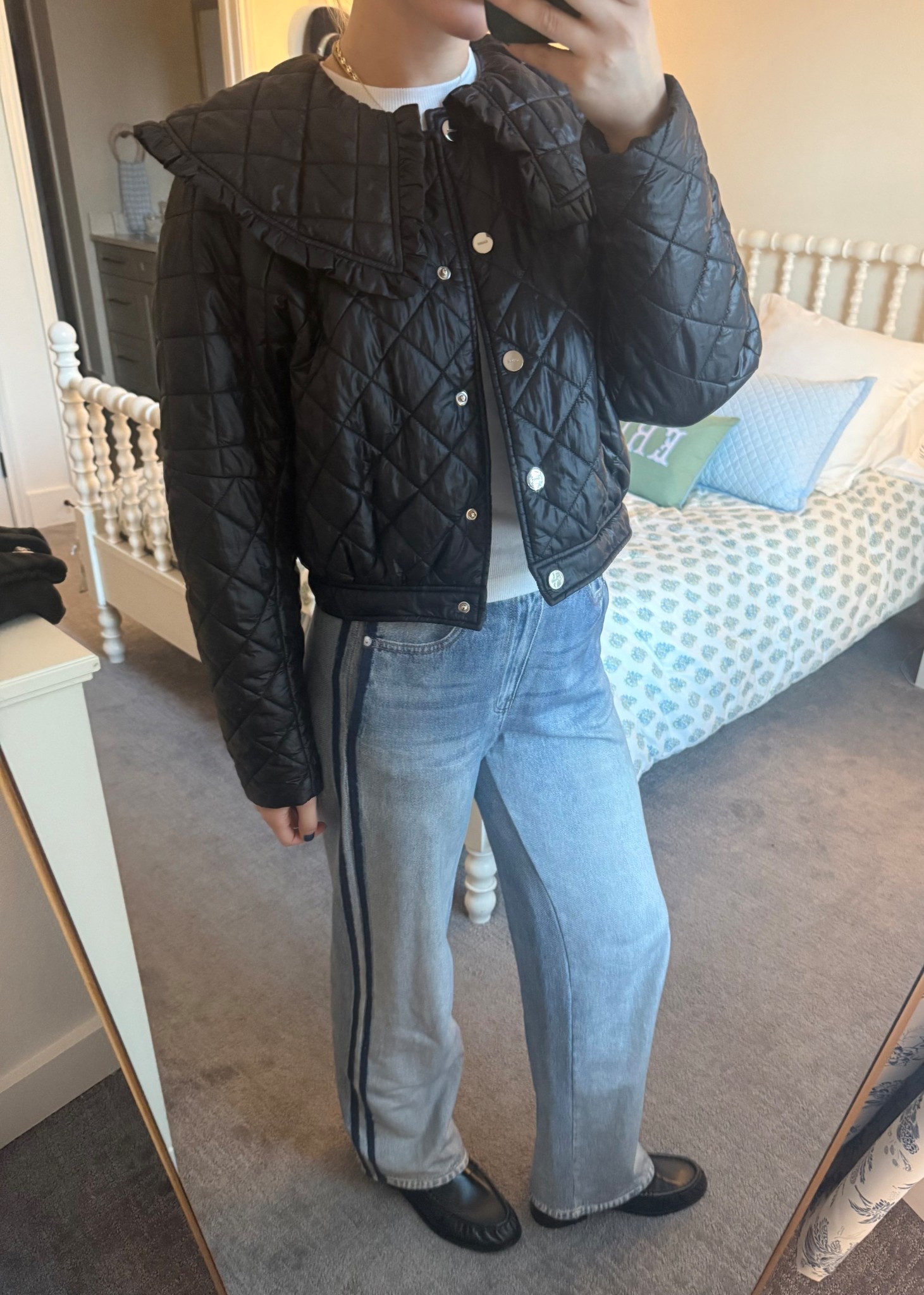 🤍

Rag and bone jeans
Sweatpants jeans
Track pants
Fake jeans
Rag & bone
Comfy pants
Black loafers
Peche loafers
Fall outfit
Fall style
Winter outfit
Winter style
Cute casual outfit
Travel outfit
Airport outfit
Weekend outfit
School outfit
Class outfit
GANNI Nylon Quilted Collared Jacket
Ganni jacket
Rent the runway 
Black jacket
Quilter jacket
Collared jacket
Black coat
Puffer coat
Fall coat
Fall jacket
Winter jacket
Fun jacket
Statement jacket

#LTKootd