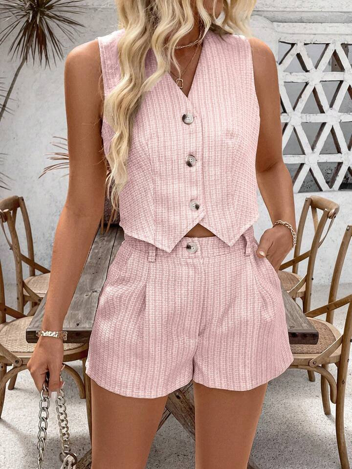SHEIN Privé Women's Summer Plaid Single-Breasted Vest And Pleated Shorts Casual Commute Two-Piec... | SHEIN
