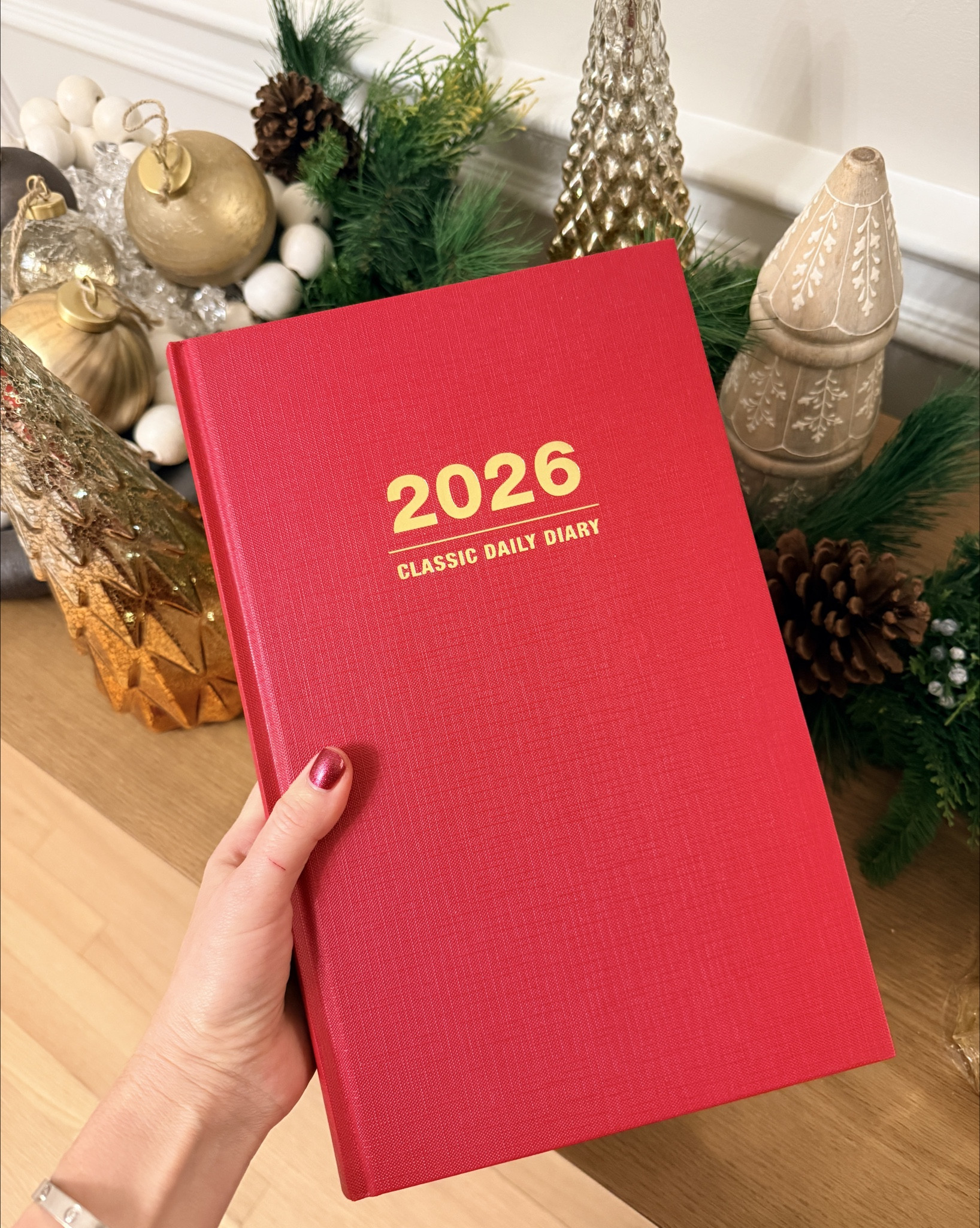 ✨ Your 2026 Daily Journal Is Here ✨

If you’ve been wanting a simple way to slow down, reflect, and actually document your life, this 2026 daily journal is it. 📖🤍

#LTKHoliday #LTKGiftGuide #LTKselfcare