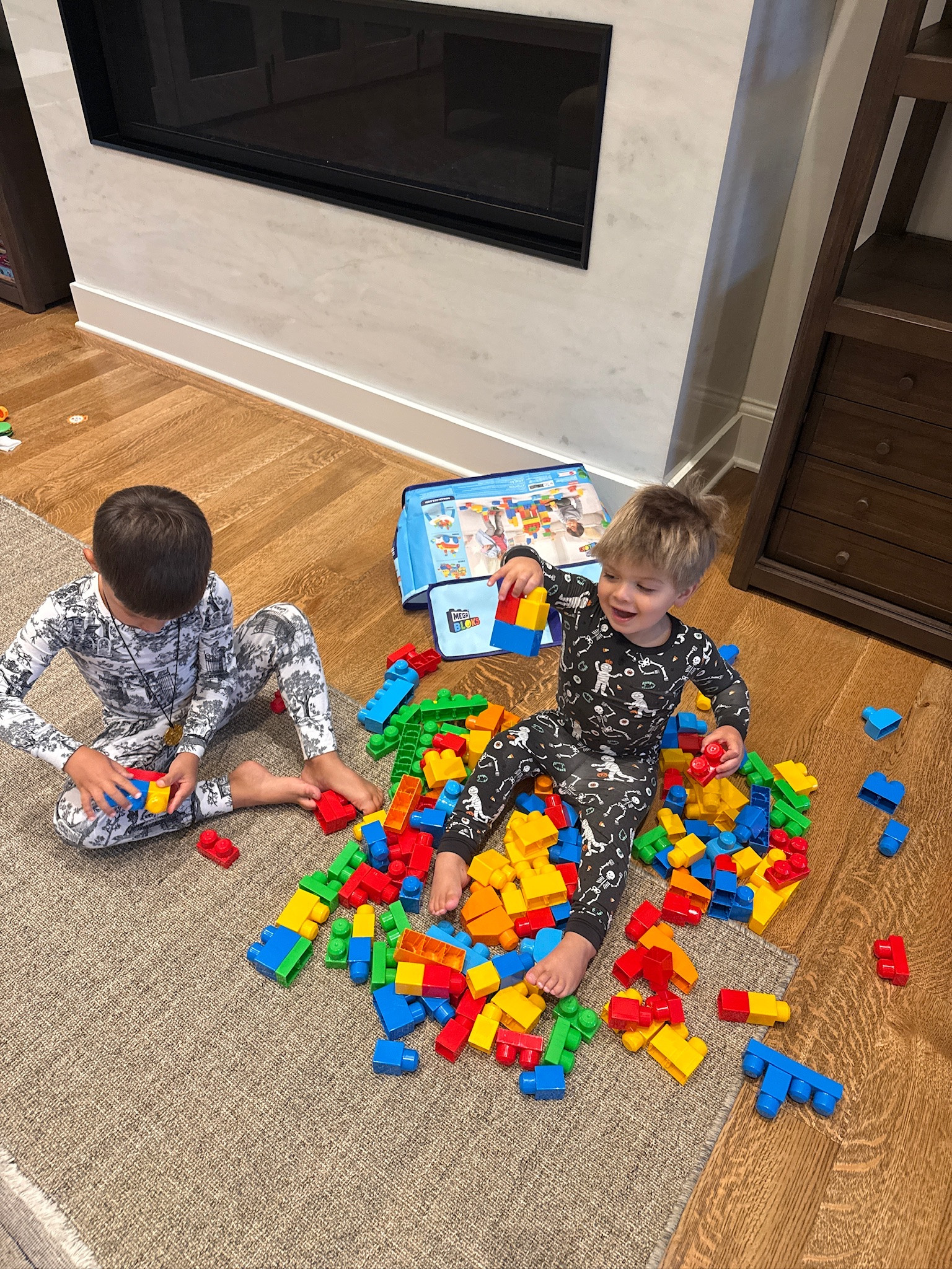 A toy that keeps my boys busy while i cook dinner!!

building blocks, toy blocks, indoor play, creative play, kids toys, Grace White