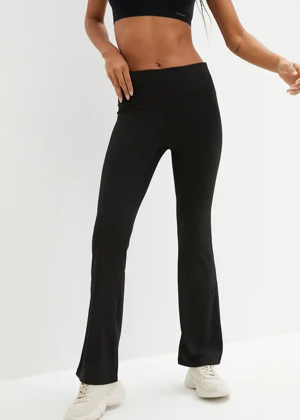 Shaping-Sporthose, schnelltrocknend | Bonprix DE