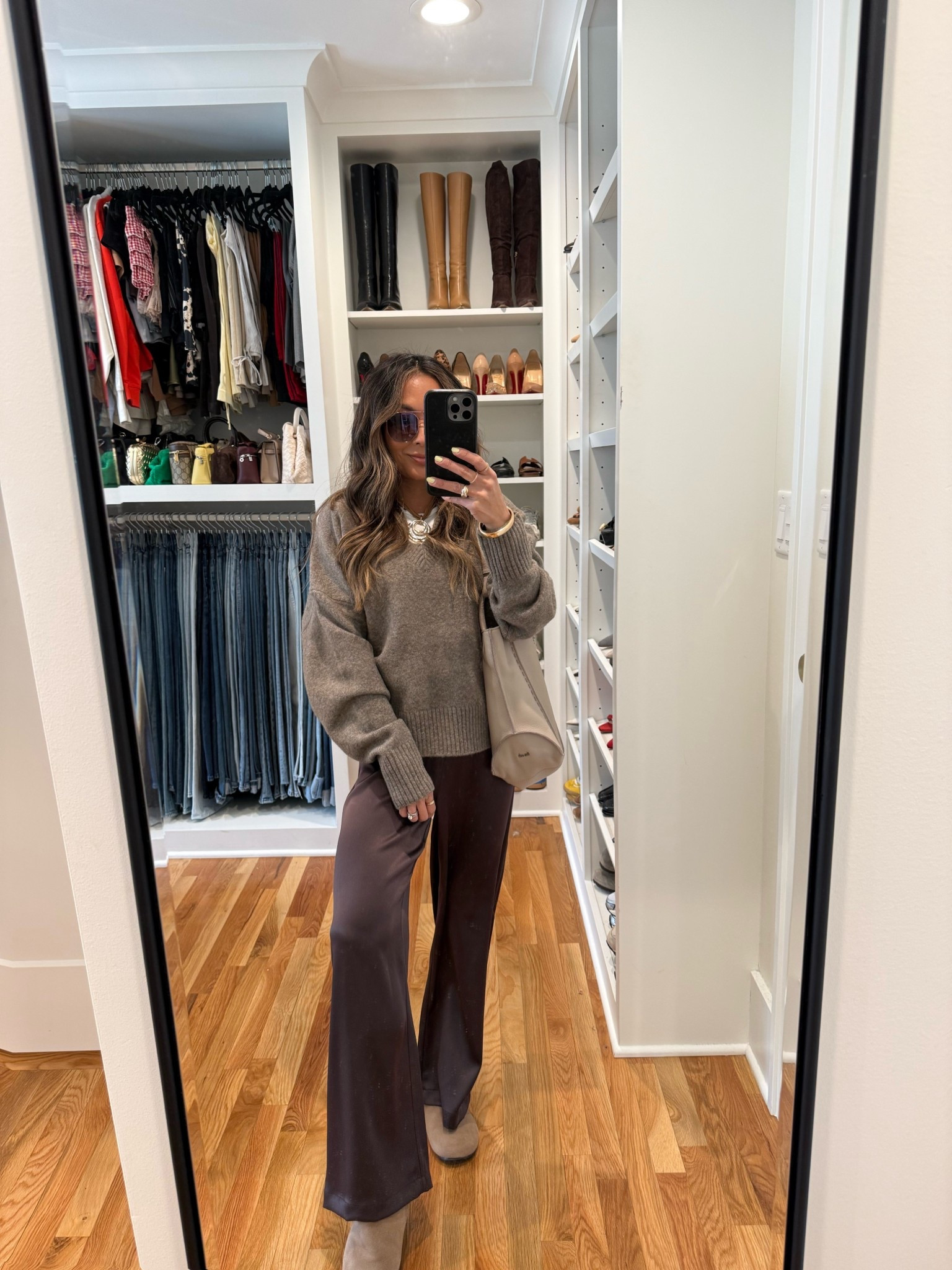 A simple, casual, comfy outfit for the cold AM and warmer PM!! 
My tee is from public veil size S
Sweater is from Zara, will link something similar. 
Pants are size 00 from Aritzia 
Clogs are 5.5