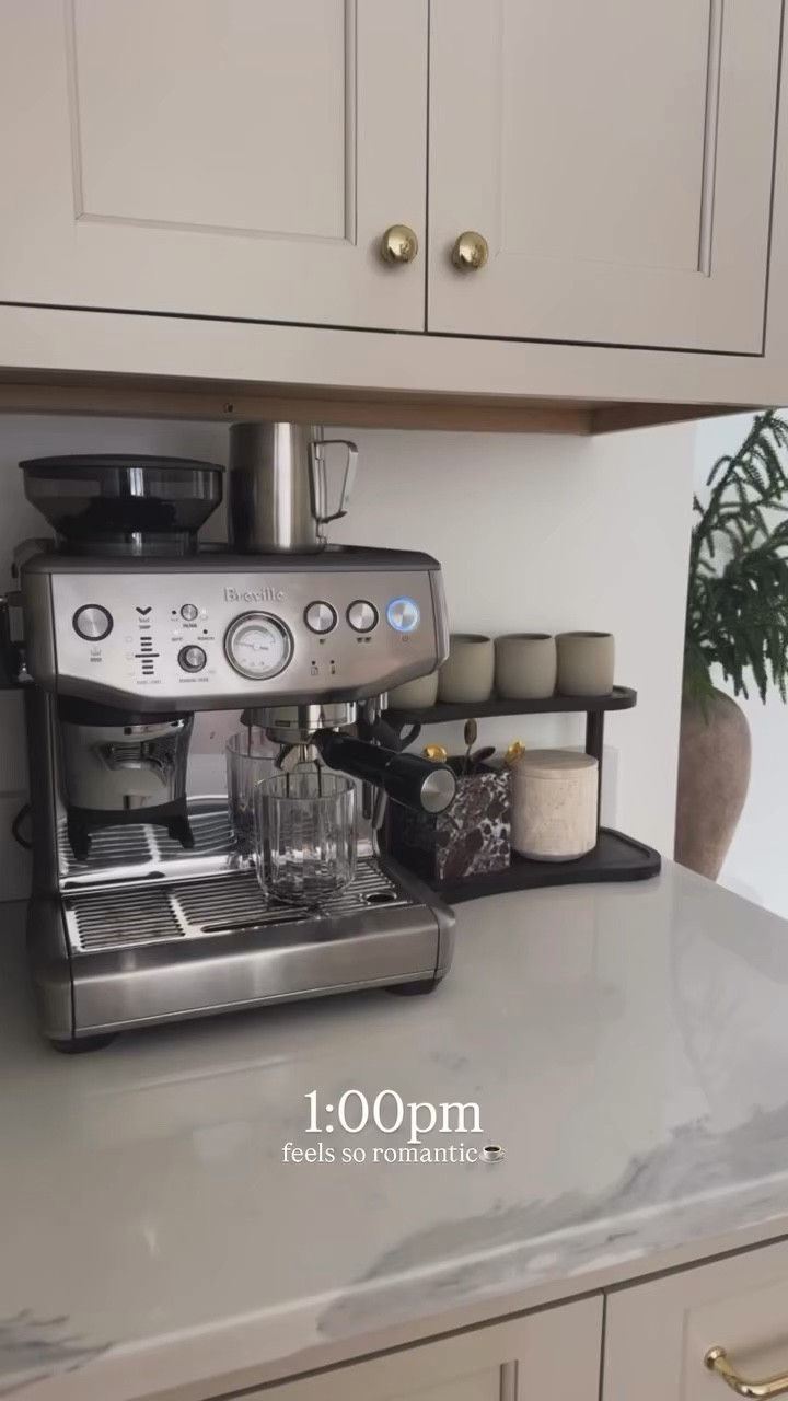 1pm treat to get me through the rest of the day! In love with our new espresso machine! ☕️🤎

 

#LTKselfcare #LTKmomlife #LTKdayinmylife