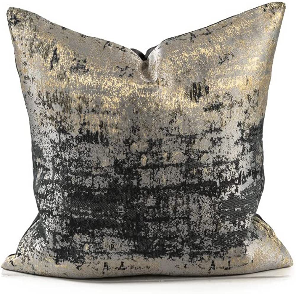 THE-TINOART Throw Pillow Covers Metallic Gold Black Decorative Throw Pillow Covers Modern Luxury Cus | Amazon (US)