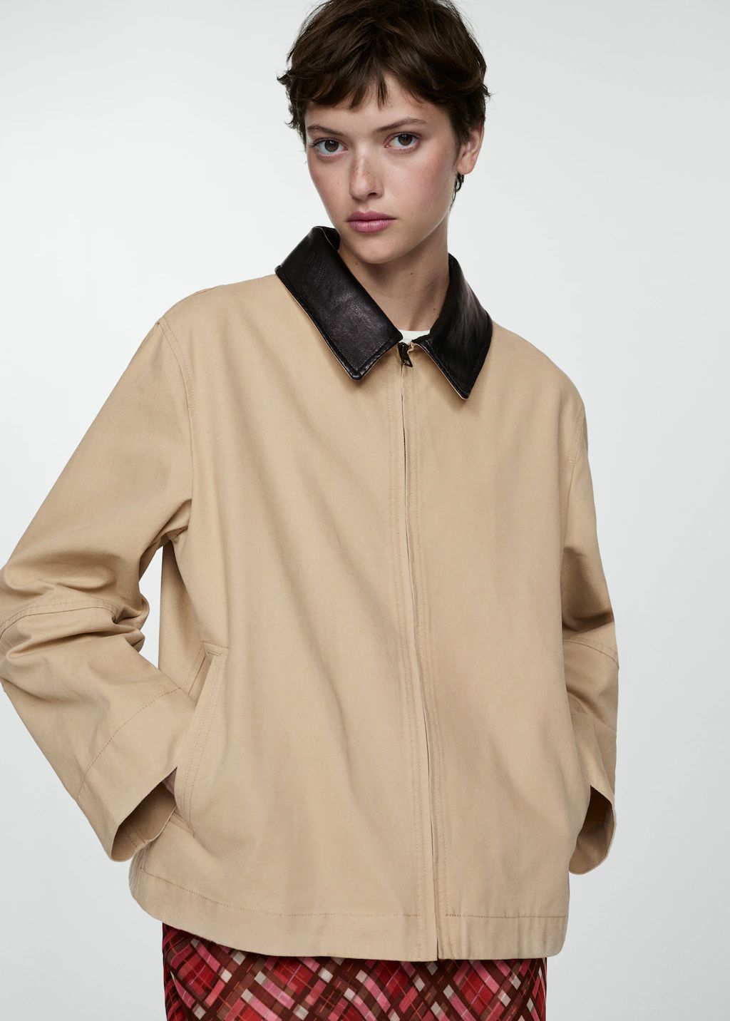 Contrast shirt-collar jacket | MANGO (US)