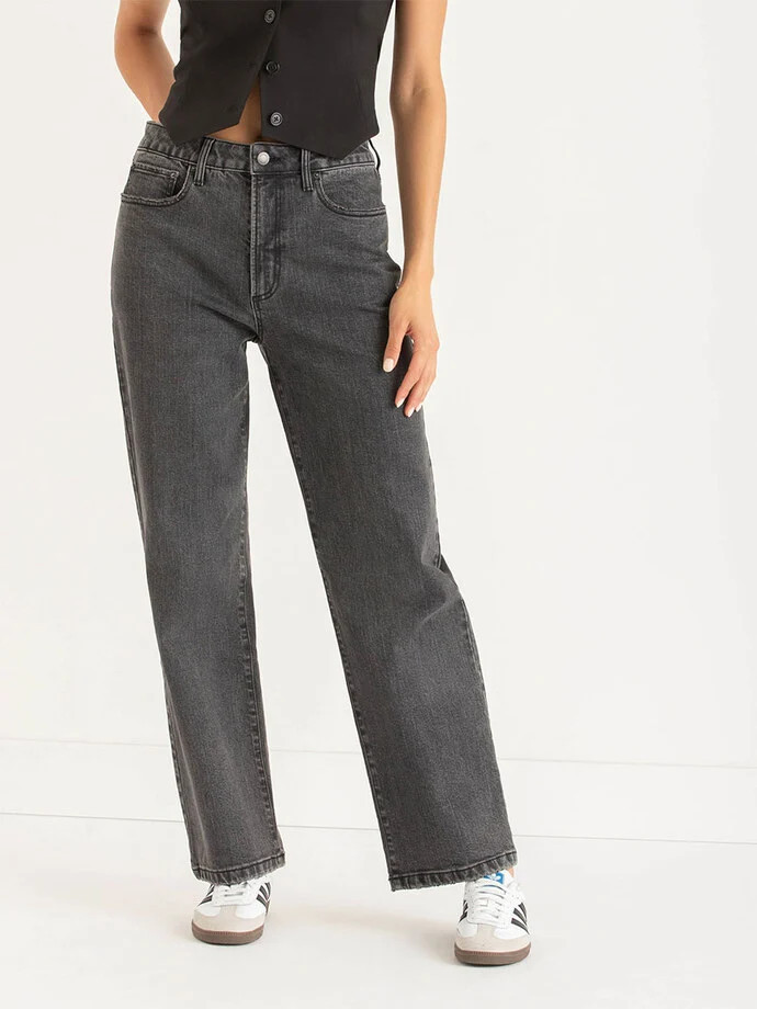 Lucy Straight Jeans | Ricki's