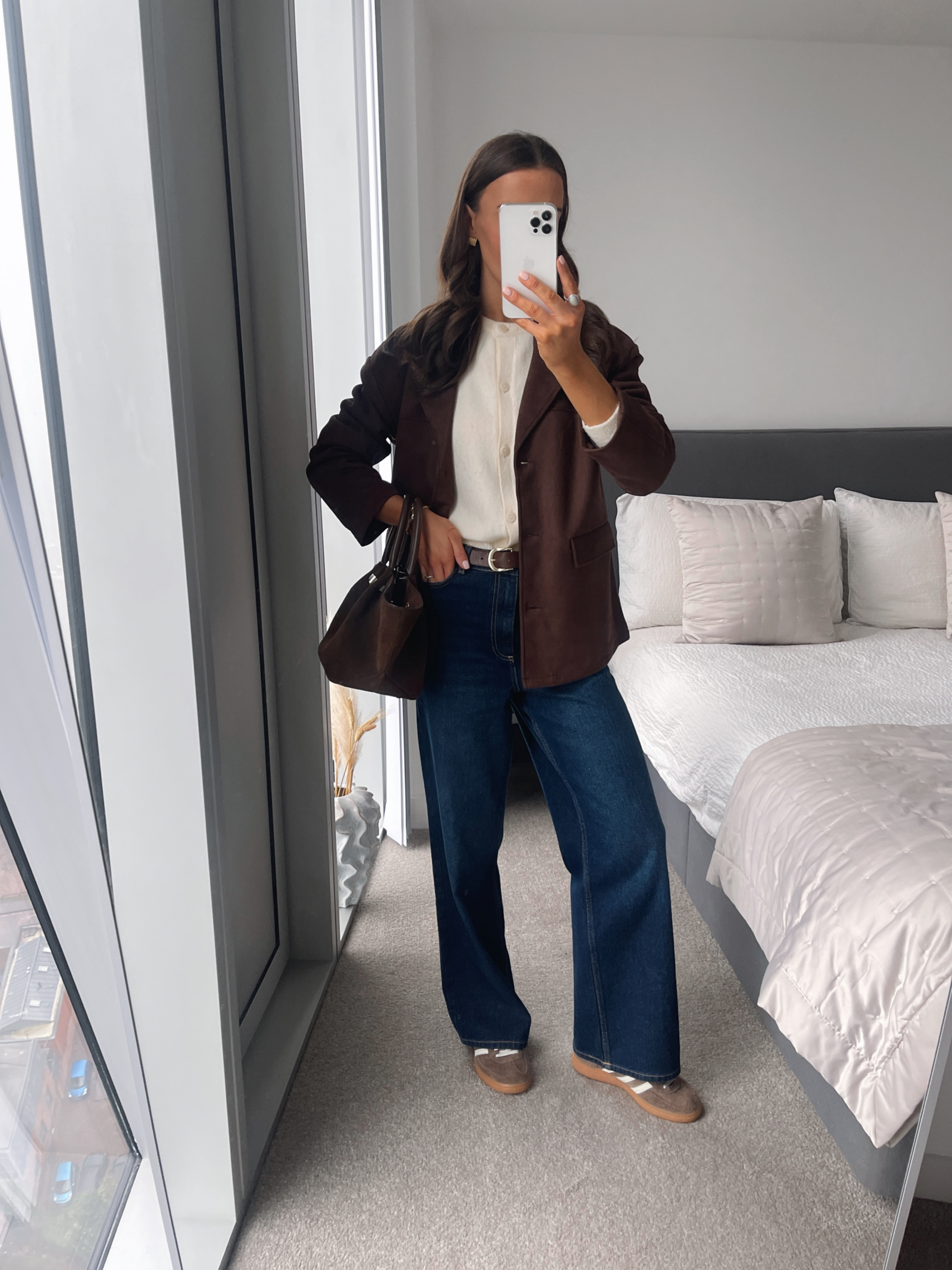 Winter to Spring Styling! 

New Look, Outfit Inspiration, Transitional Style, Spring Style, Outfit Inspiration, Wardrobe Staples, LTK2025, Straight Leg Jeans, Cream Cardigan, Suede Blazer 

#LTKuk #LTKeurope #LTKstyletip