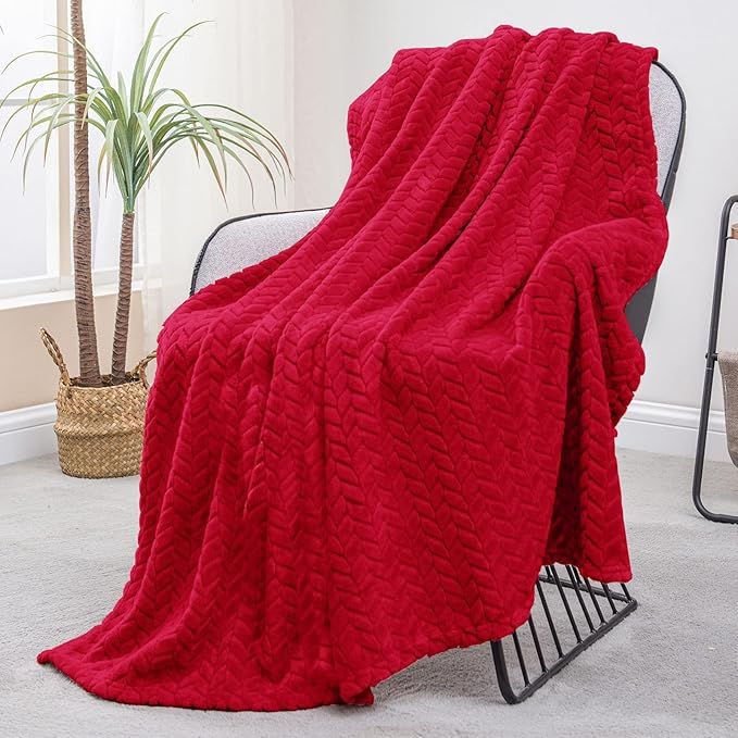 Exclusivo Mezcla Large Flannel Fleece Throw Blanket, 50x70 Inches Soft Jacquard Weave Leaves Patt... | Amazon (US)