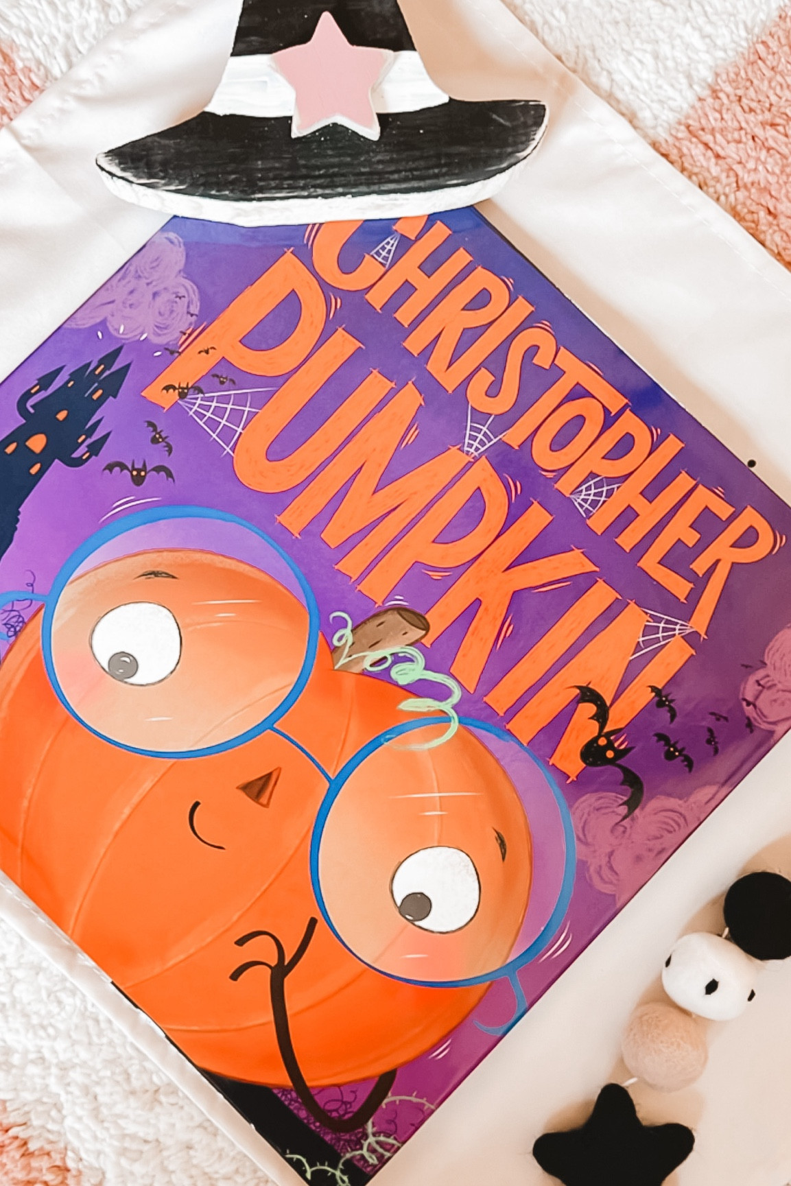 Halloween books (20% off select ones) 

#LTKkids #LTKsalealert #LTKSeasonal