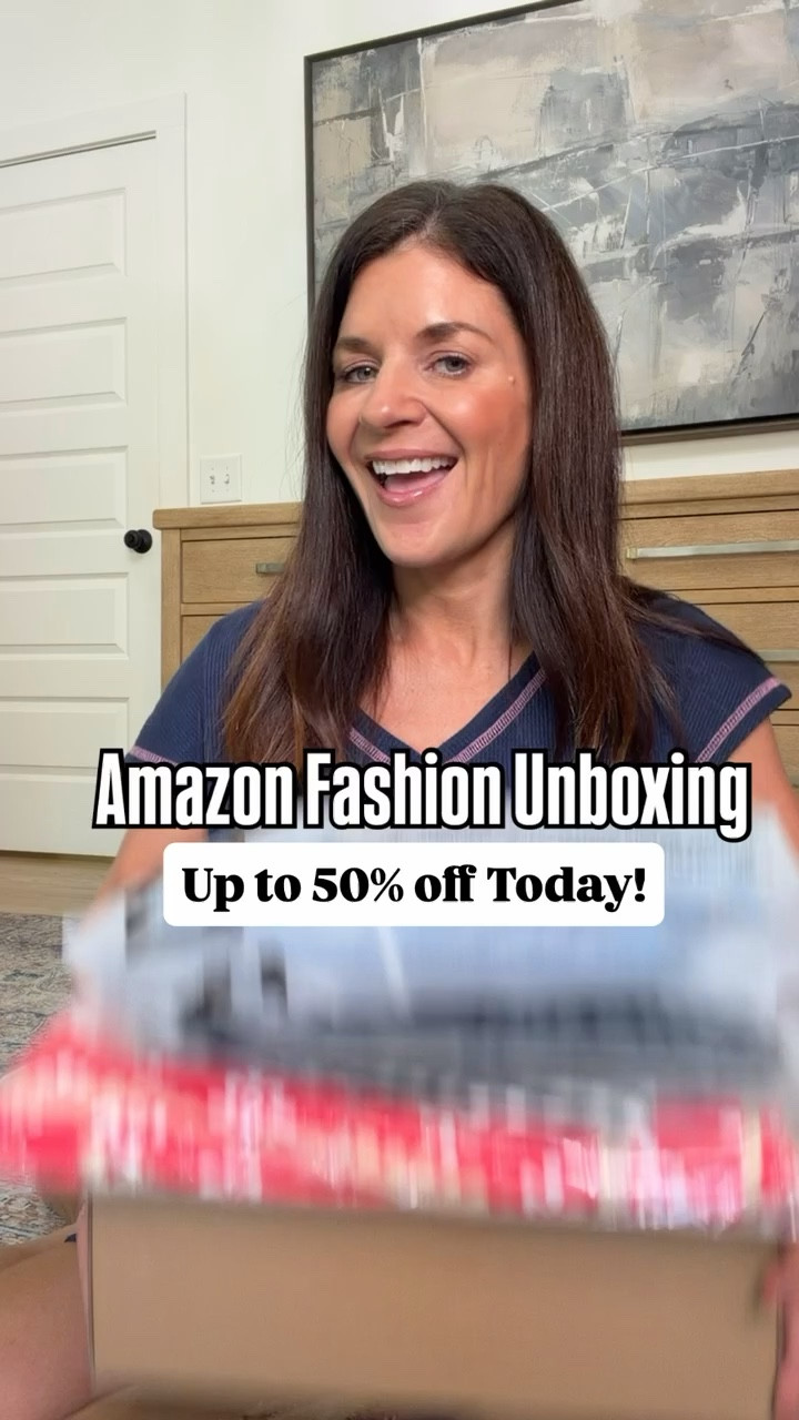 Cuffed Jeans – Q2LFWVT3. Exp 5/7
Black Tie Linen Top – G2XU24RU. Exp 4/19
Green Boxy Tee – MH7RVDPH. Exp 4/19
Natural Slip On Sandals – no code needed
Black & White Gingham Shorts – no code needed
Red Wrap Skort – no code needed

#LTKSeasonal #LTKootd