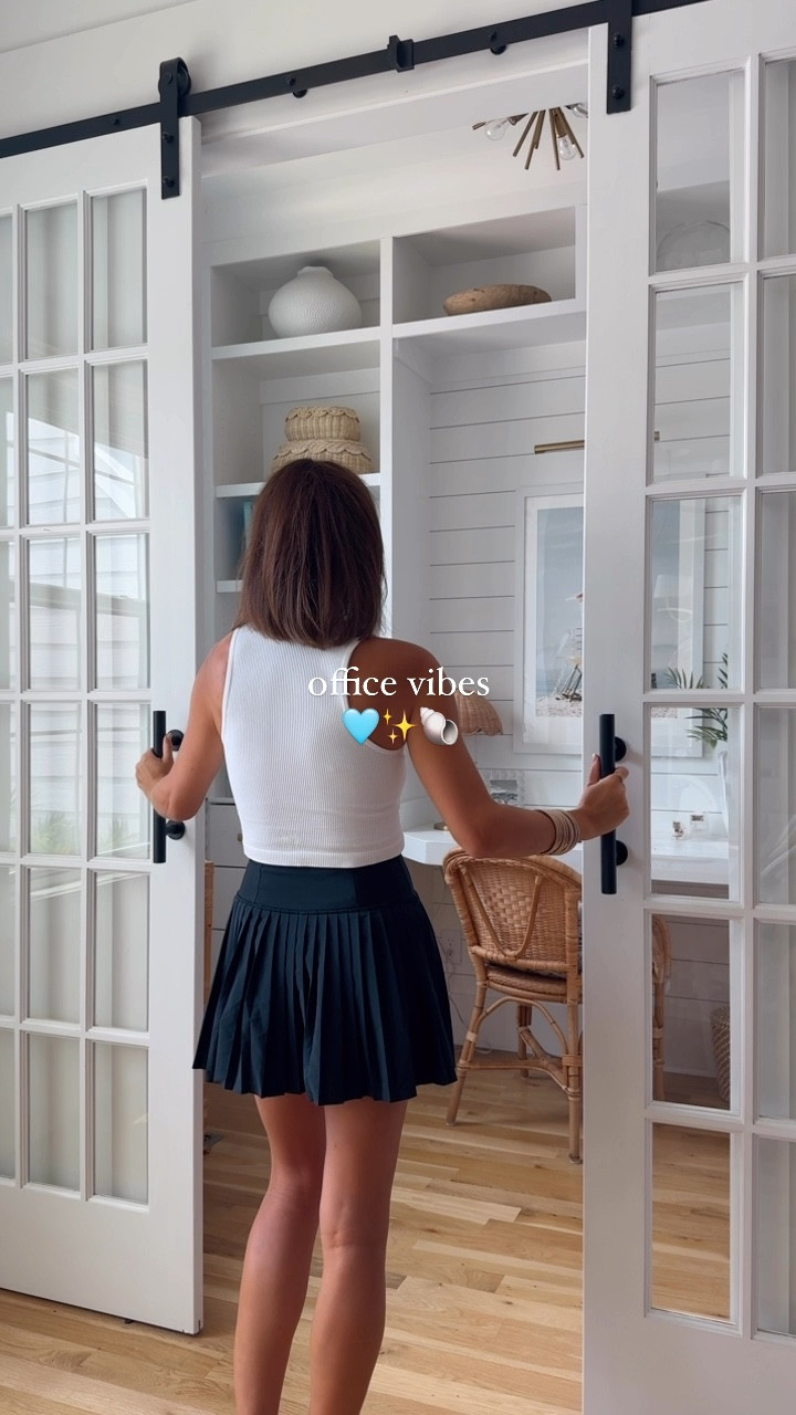 office vibes 🐚✨ | it’s giving working by the sea, all my fave coastal pieces, light blues and lots of whites…if this is your vibe, follow along for more coastal style inspo 🫶🏼

save + share w/ a coastal lovin’ friend 🩵
#coastalstyle #coastalchic #coastalgrandmother #officedesign #homeoffice #moderncoastal #homedesign #homedecor #amazonhome 