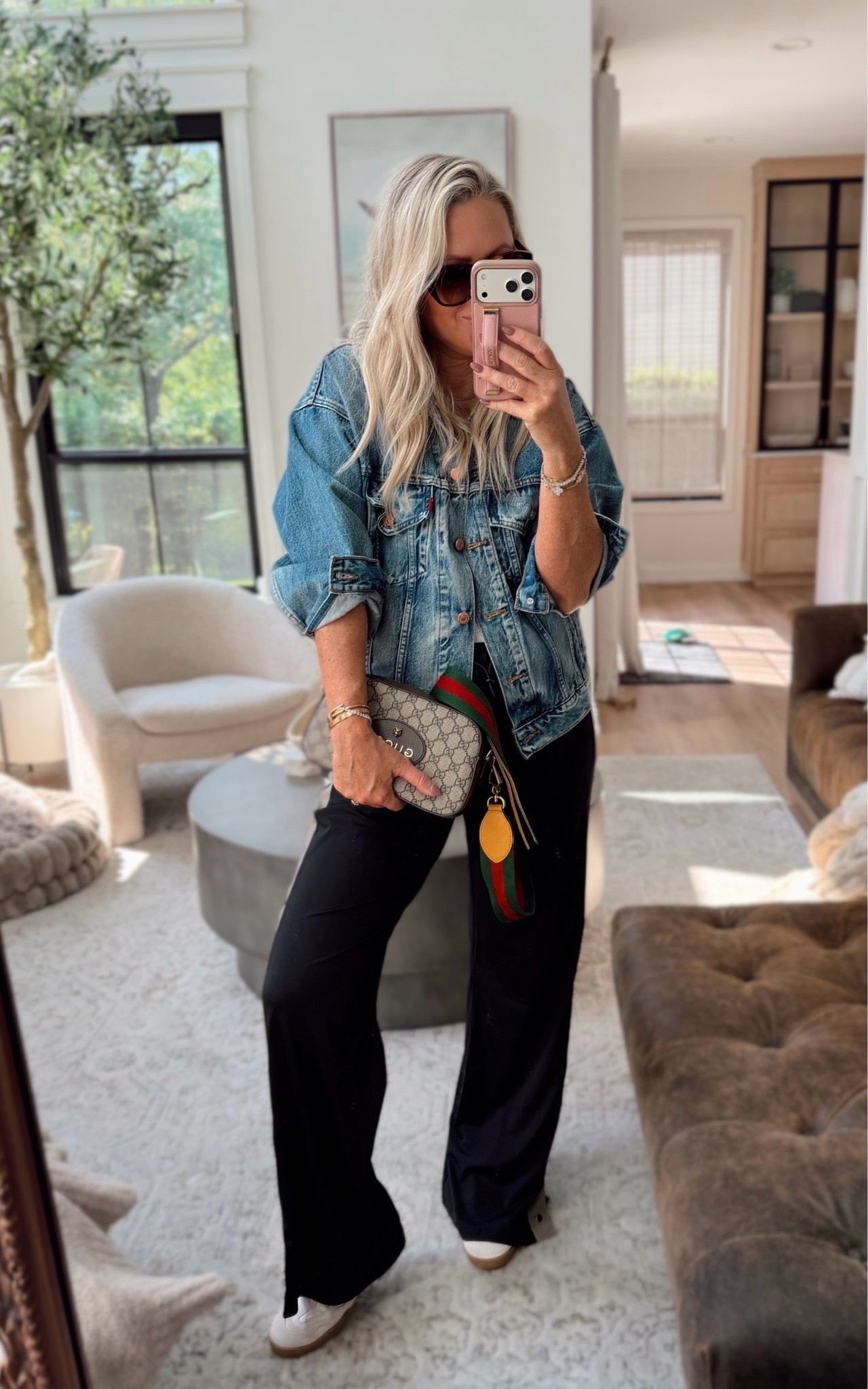 Casual sports mom OOTD! New in track pants with snaps on bottom & beautiful material! 🤌🏼💯
TTS in everything!

#LTKootd #LTKActive #LTKTravel
