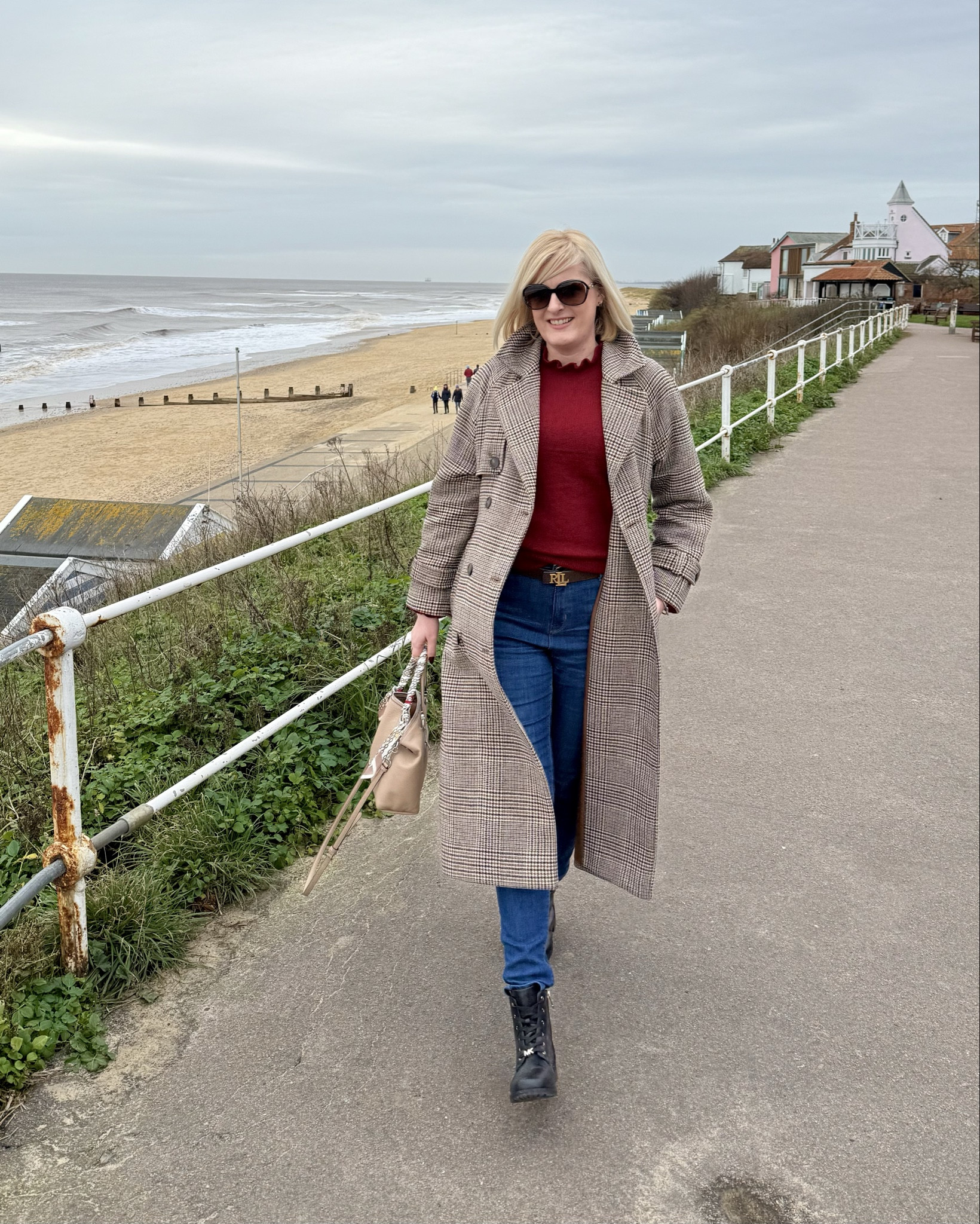 Hi everyone! I’m loving the British old money country look at the minute, it’s timeless fashion that’ll always look good year after year. I’ve always wanted a long tweed check trench coat for that English heritage style. I finally found one at M&amp;S. Stock sells out fast as it’s on sale! I’d also recommend sizing down a size. 

Over 40, tall, midsize, Marks &amp; Spencer, U.K.  jacket, smart. 

#LTKuk #LTKwinter #LTKsale