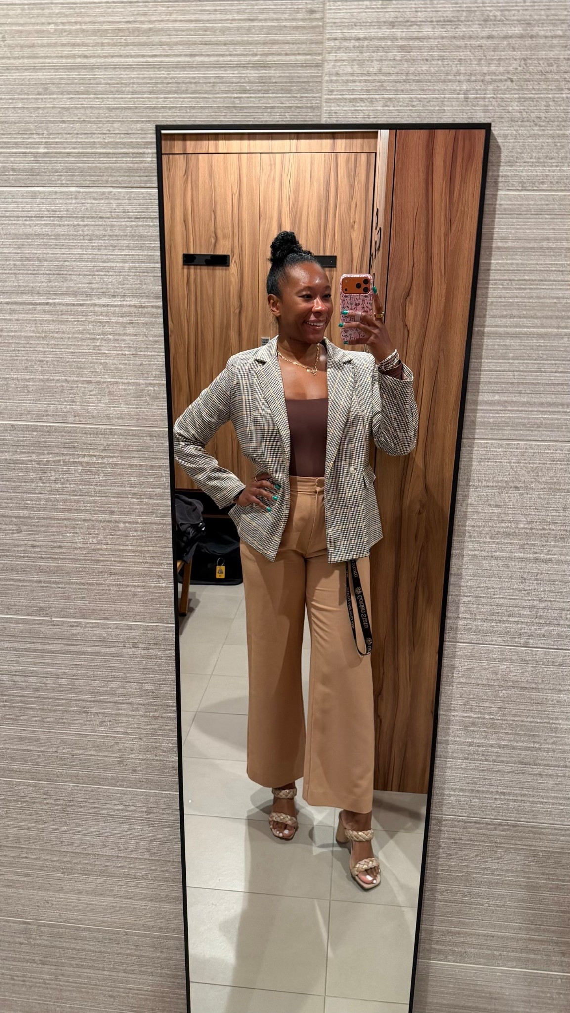 Gameday Fit featuring the Abercrombie Sloane Trousers!

#LTKWorkwear