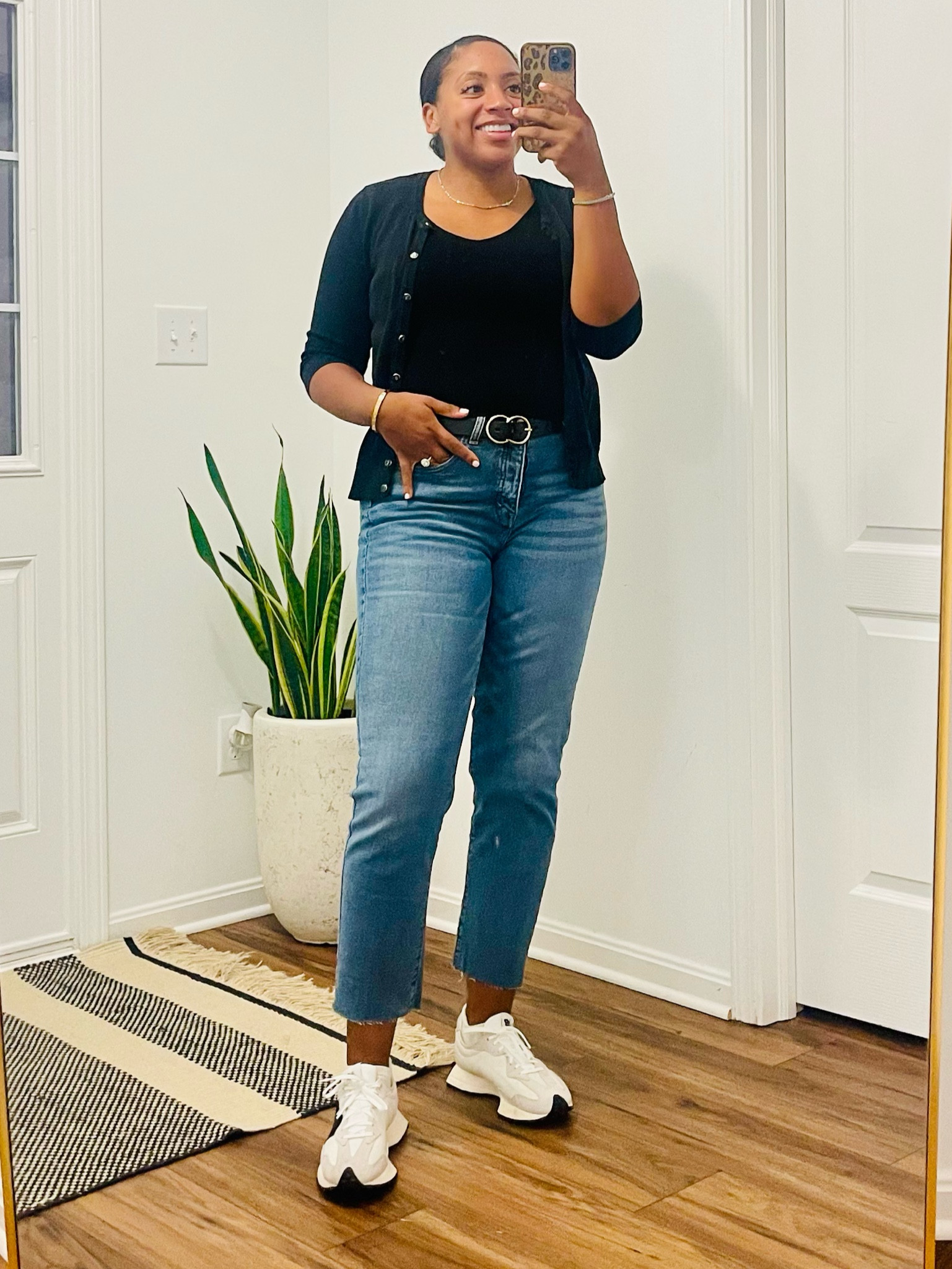 These target jeans are so good !!! At a great length as well to transition into fall. Top and belt also linked. 

#LTKMidsize #LTKBacktoSchool #LTKWorkwear