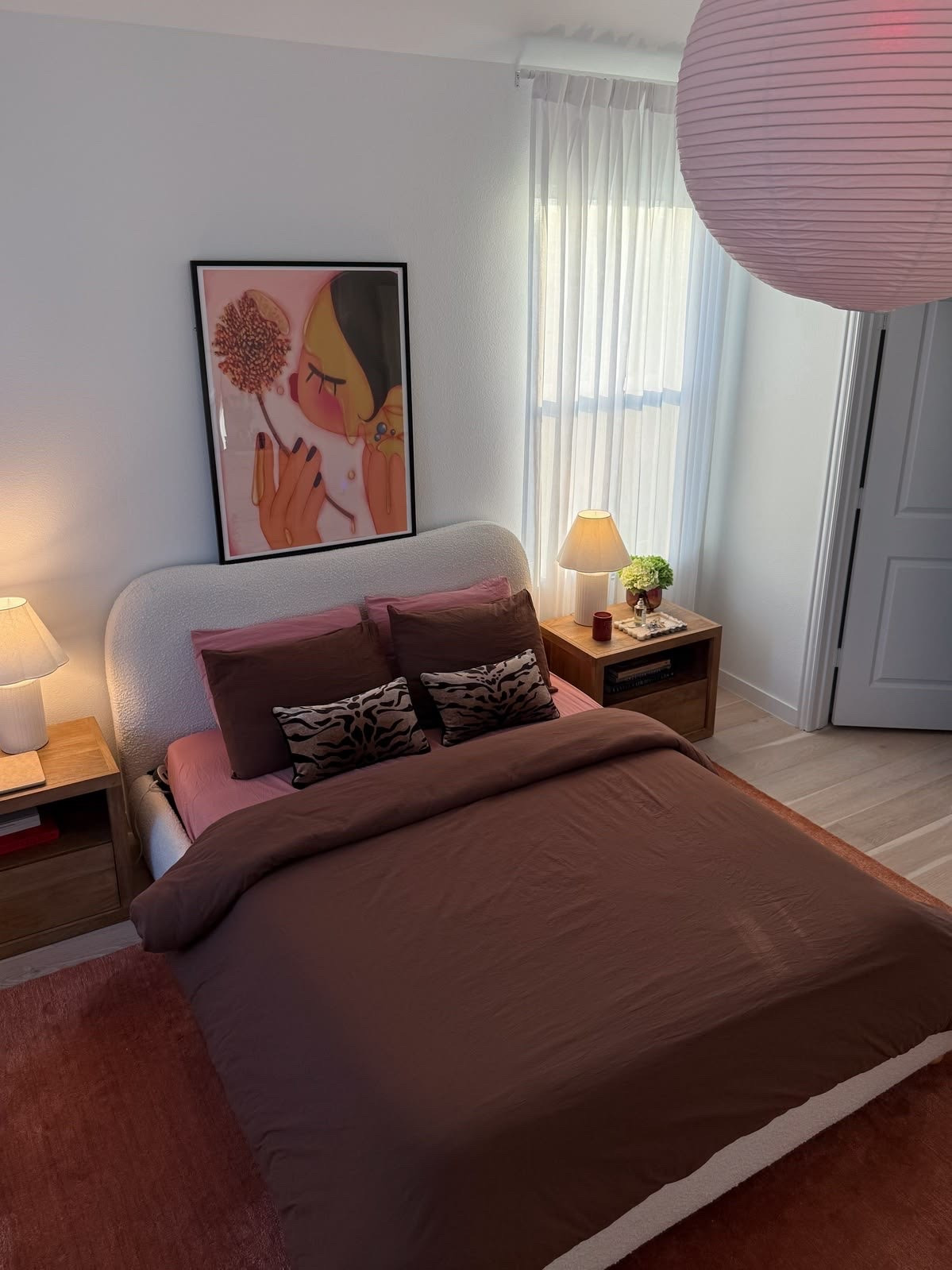 -pink bedding color is “darker rose” 
-brown bedding color is “solid cocoa brown”
art print is size 30x40
- lamp base is target but can’t find the link

#LTKHome