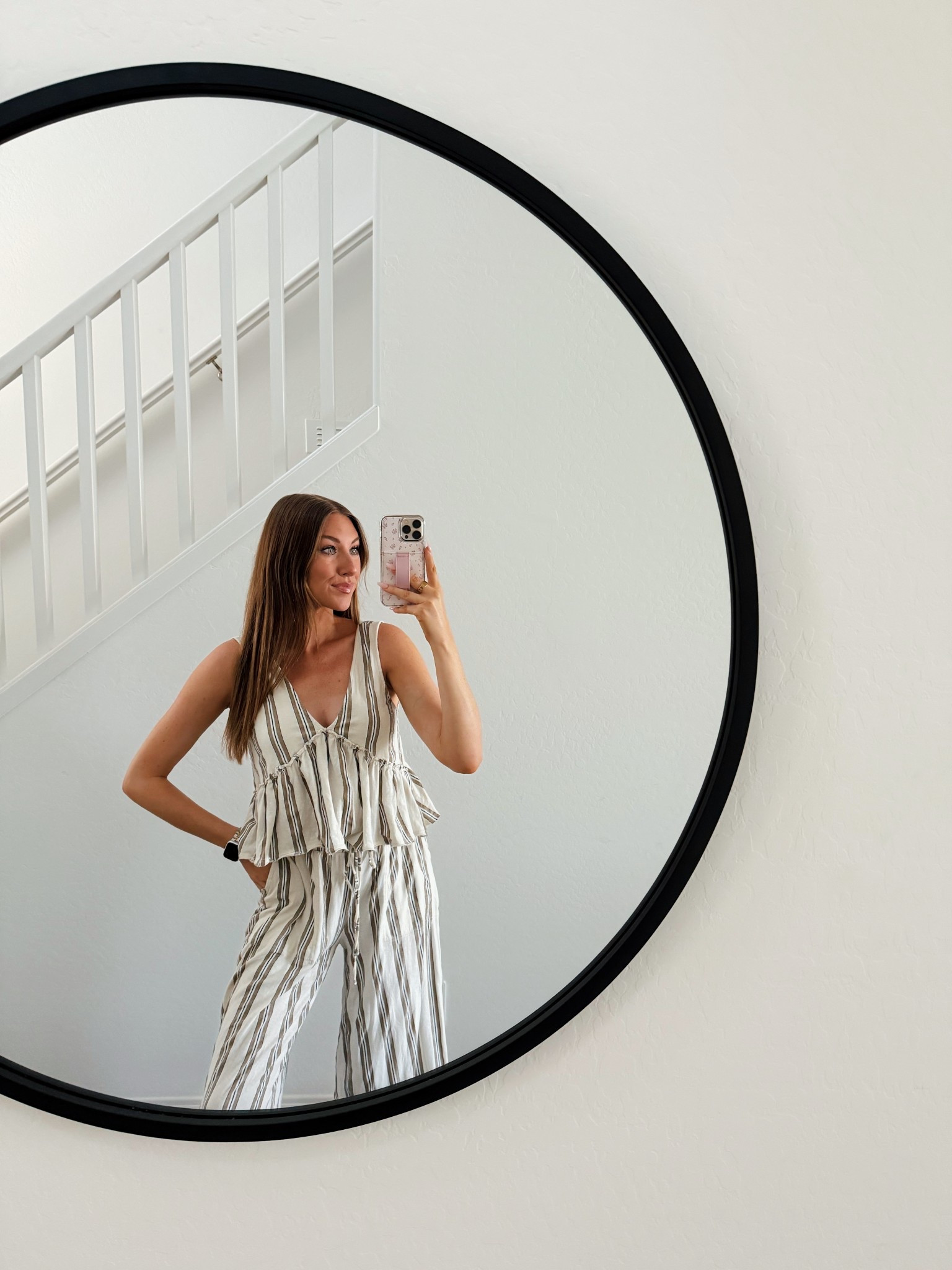 My fave comfy set!! Wearing smalls in both! The pants run big 