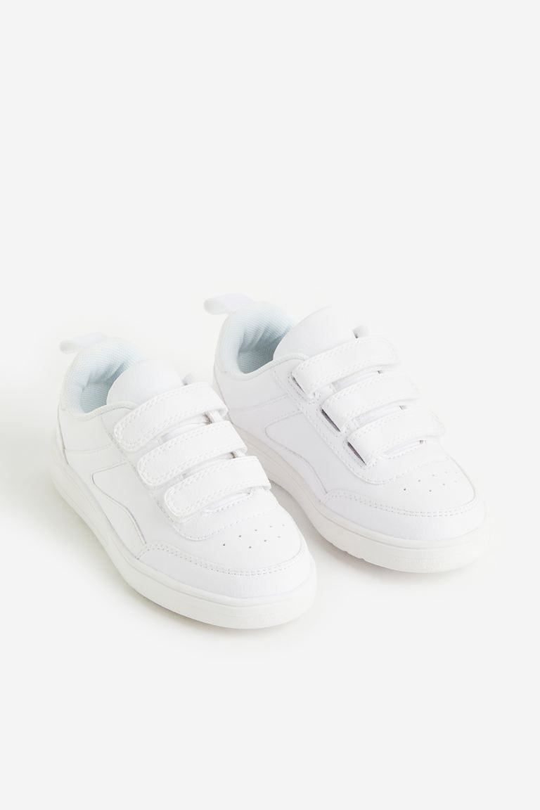 Sneakers | H&M (US + CA)