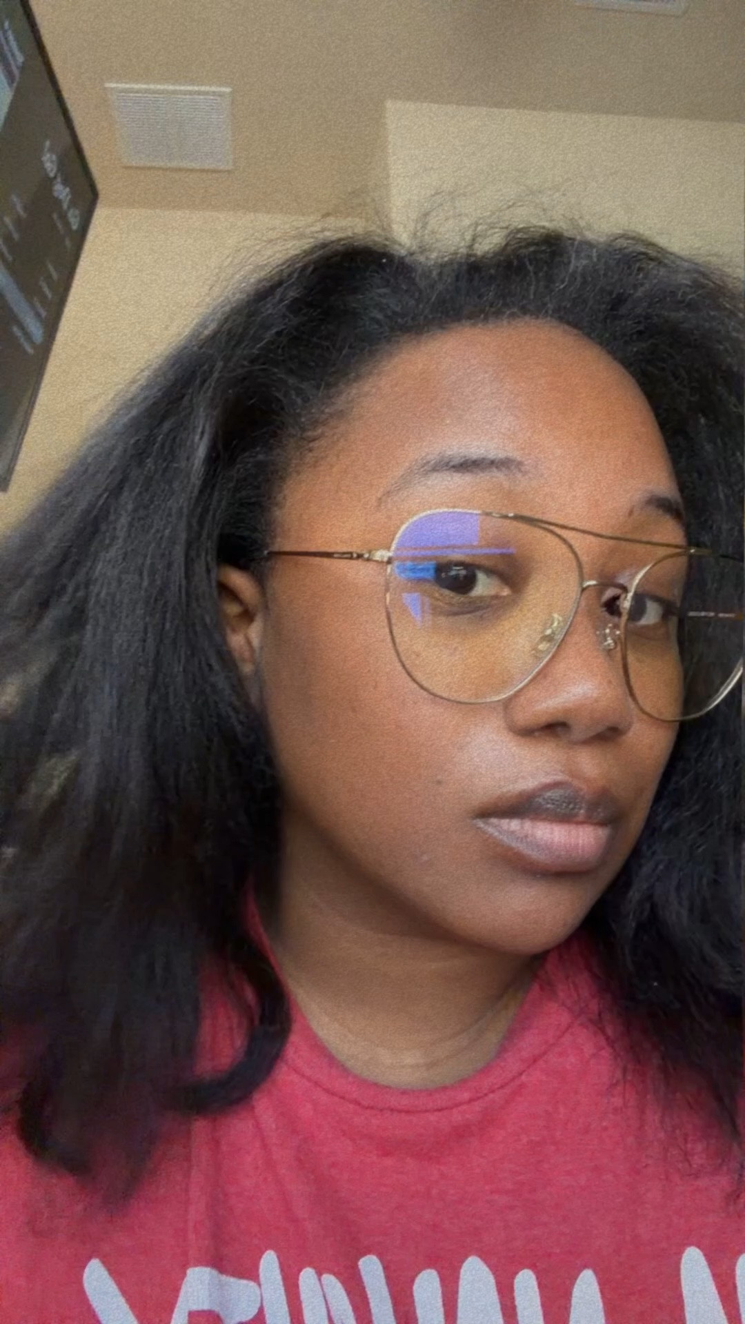 I tried trimming my hair , it didn’t work . I definitely cut it (i got scissor happy) 
Welcome to lob life lol 😂

#LTKBeauty #LTKselfcare #LTKdayinmylife