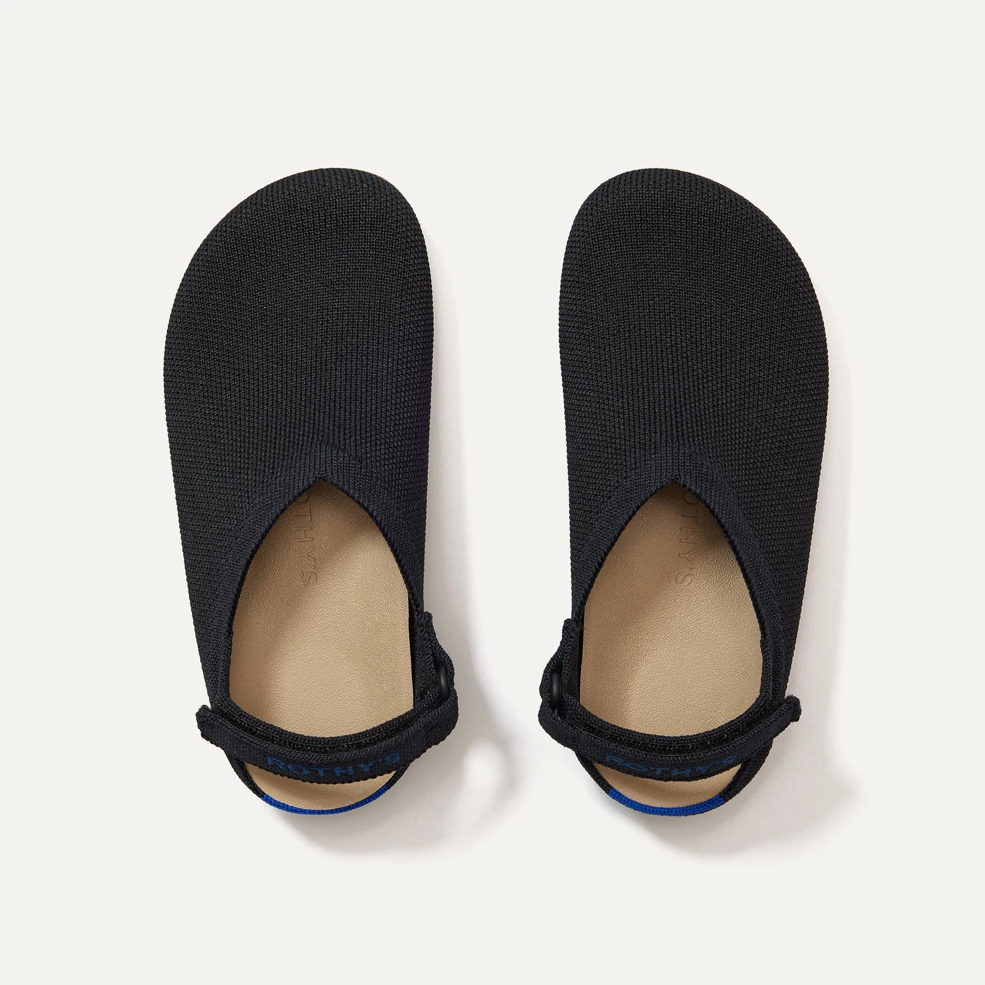 The Kids Clog in Original Black | Kids Shoes | Rothy's | Rothy's