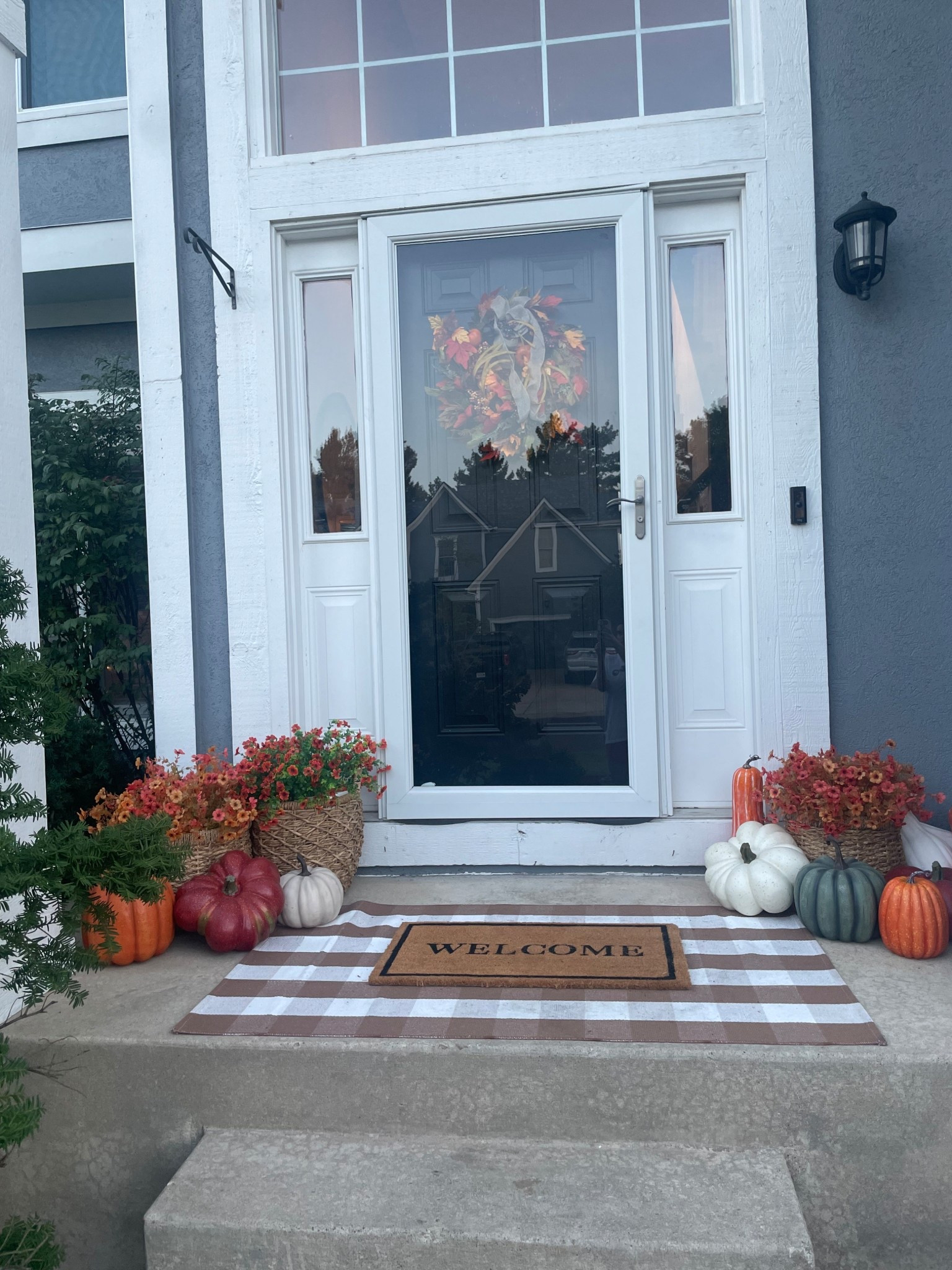 Fall Front Porch Inspo

#LTKHome #LTKFindsUnder100 #LTKSeasonal