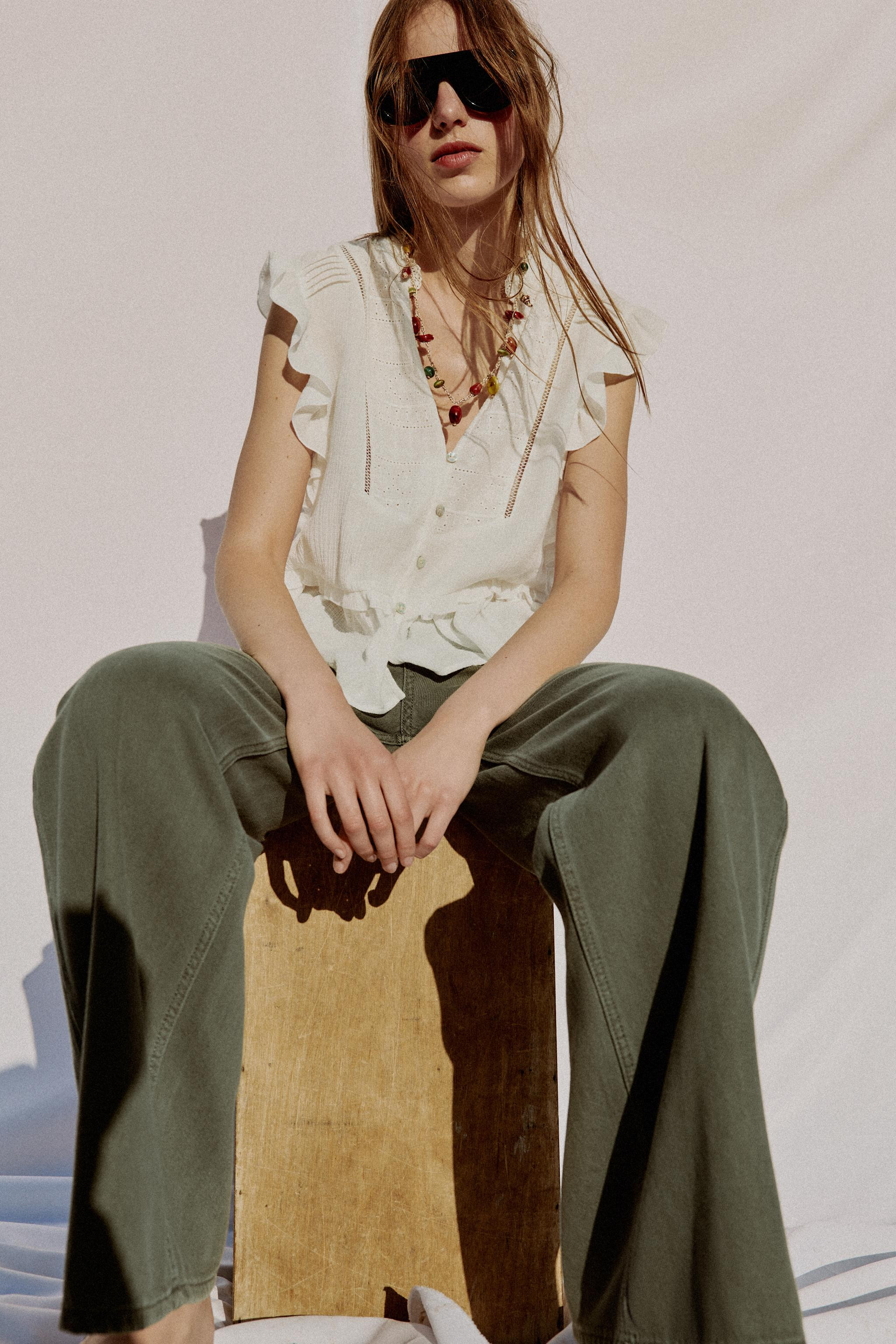 EMBROIDERED RUFFLE TOP | Zara FR