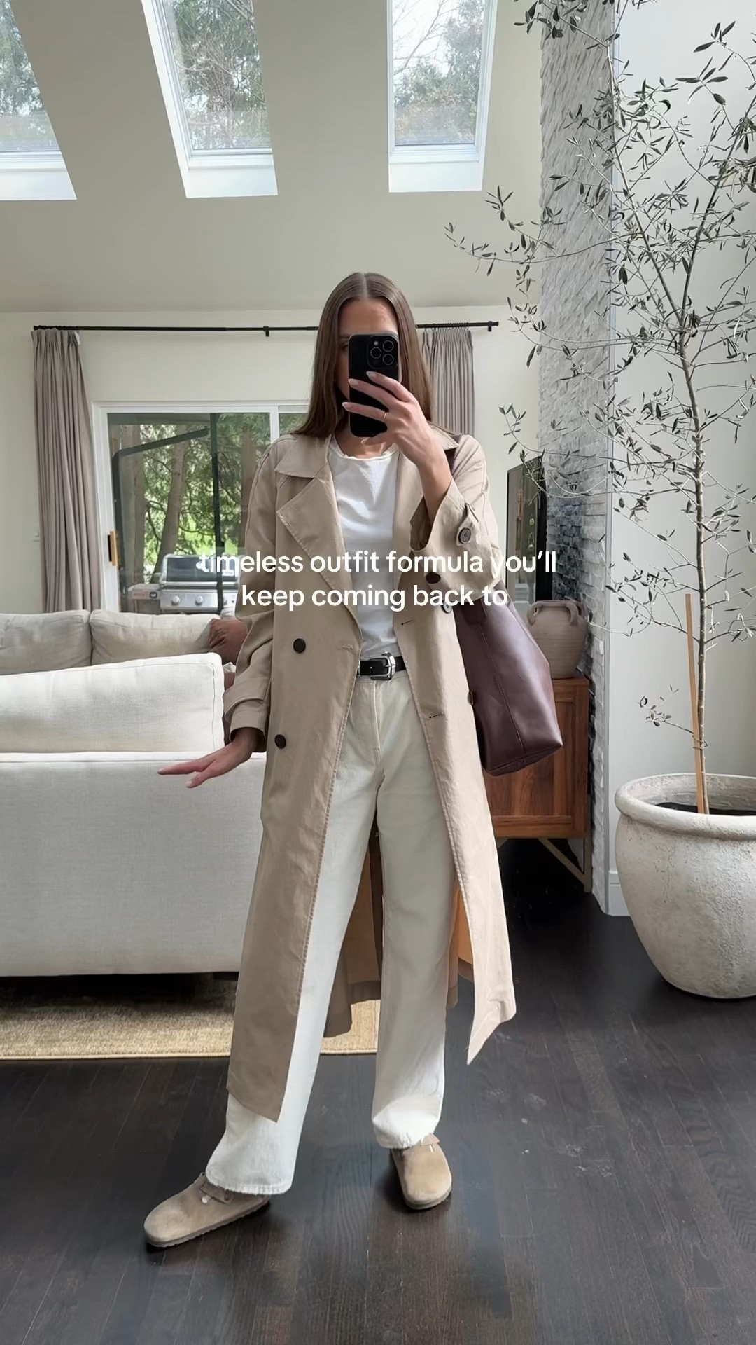 
Keeping it classic—because even as a new mom, I’m still all about elevated basics 🤍✨ An all-white base + a trench = the easiest spring outfit formula. 

#LTKFindsUnder100 #LTKStyleTip #LTKWatchNow