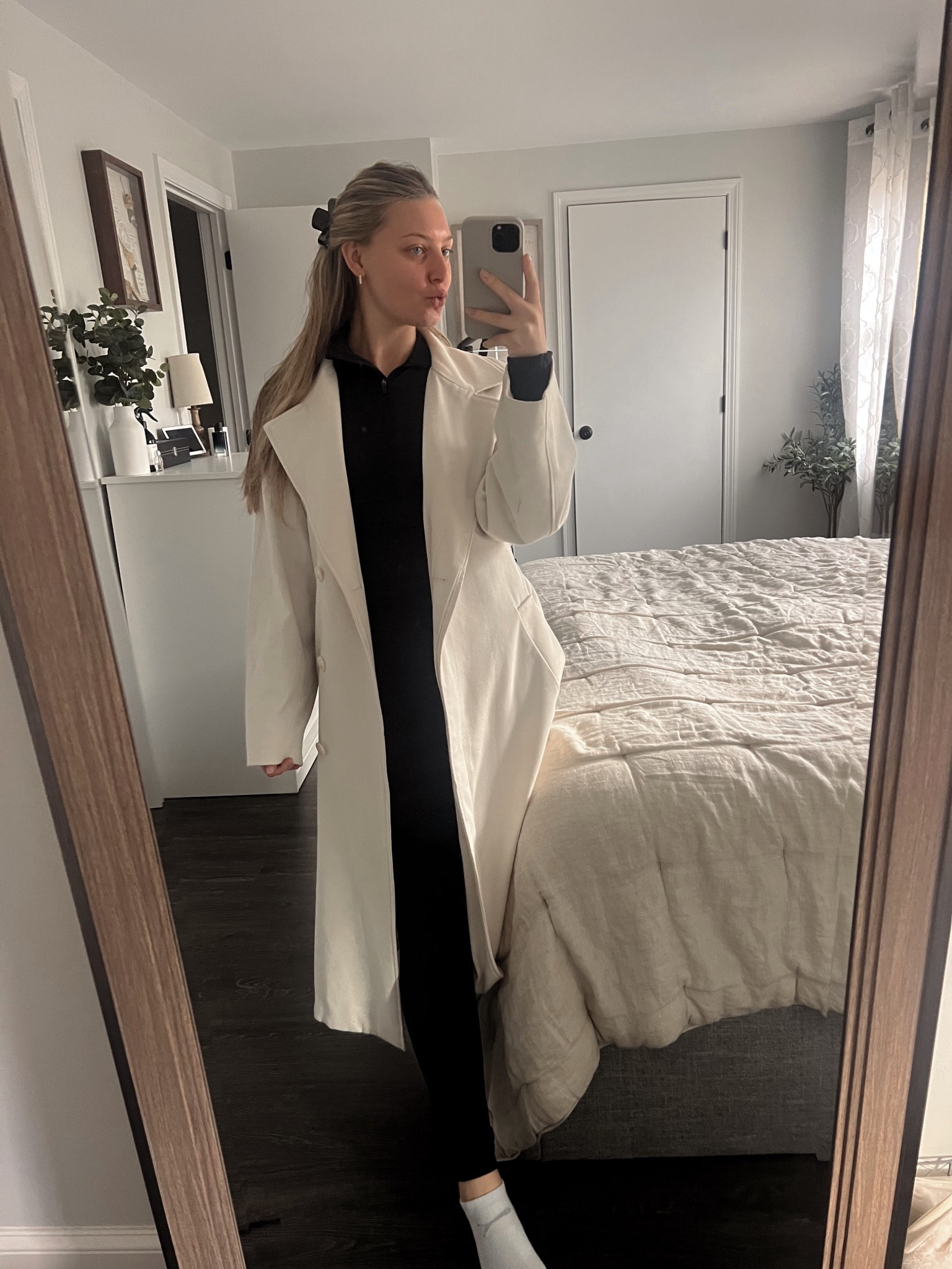 Fall outfit - cozy - running errands 🍂

#LTKSeasonal #LTKShoeCrush #LTKStyleTip