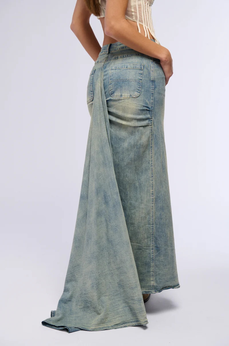 OH THE DRAMA DENIM MAXI SKIRT WITH TRAIN | AKIRA