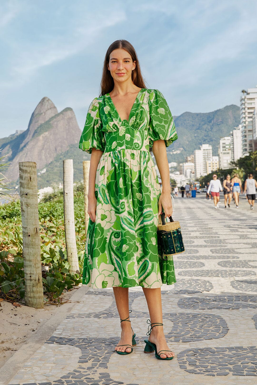 tropical groove midi dress | FarmRio (US)