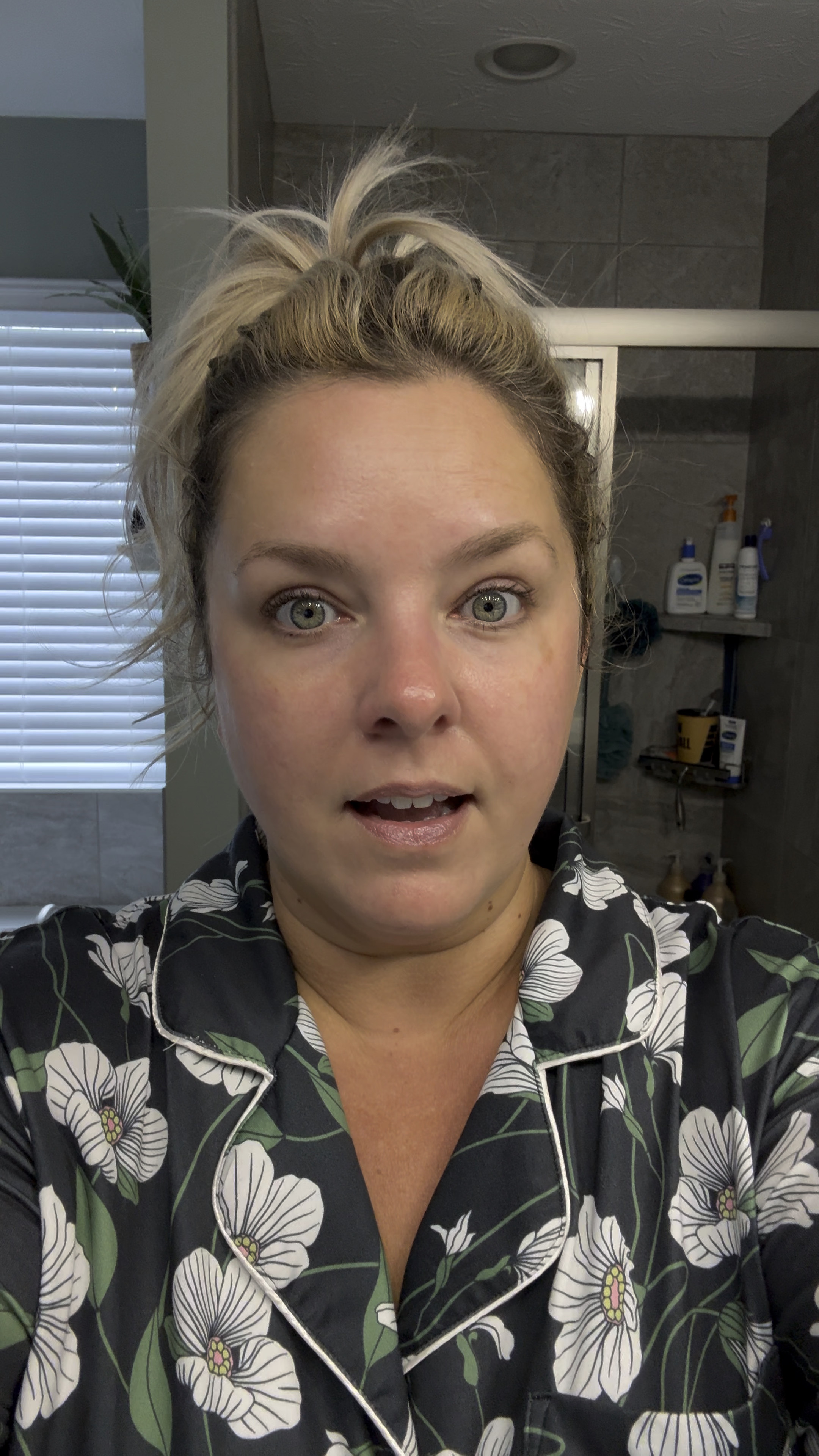 I tried the viral face mask…10/10!!! And it’s on sale for cyber week!! Also linked my floral pj set, also on sale! I’m a stomach sleeper so I could never sleep in it but you can leave it on for 3-4 hours for same effect! White when you put it on, turns clear when time to take it off. LOVE it!!

#LTKStyleTip #LTKPlusSize #LTKCyberWeek